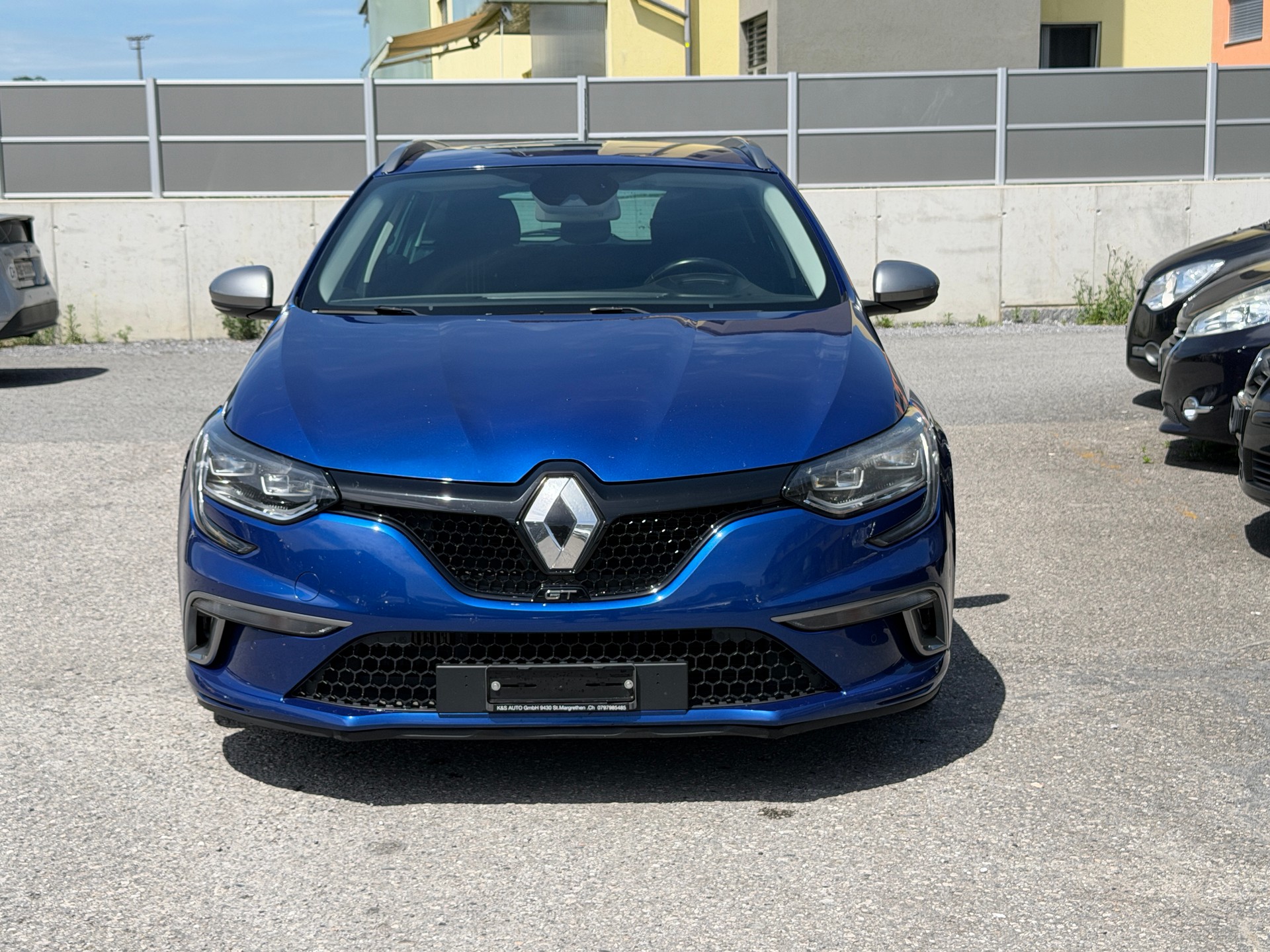 RENAULT Mégane Grandtour 1.6 dCi GT Limited EDC-image-3