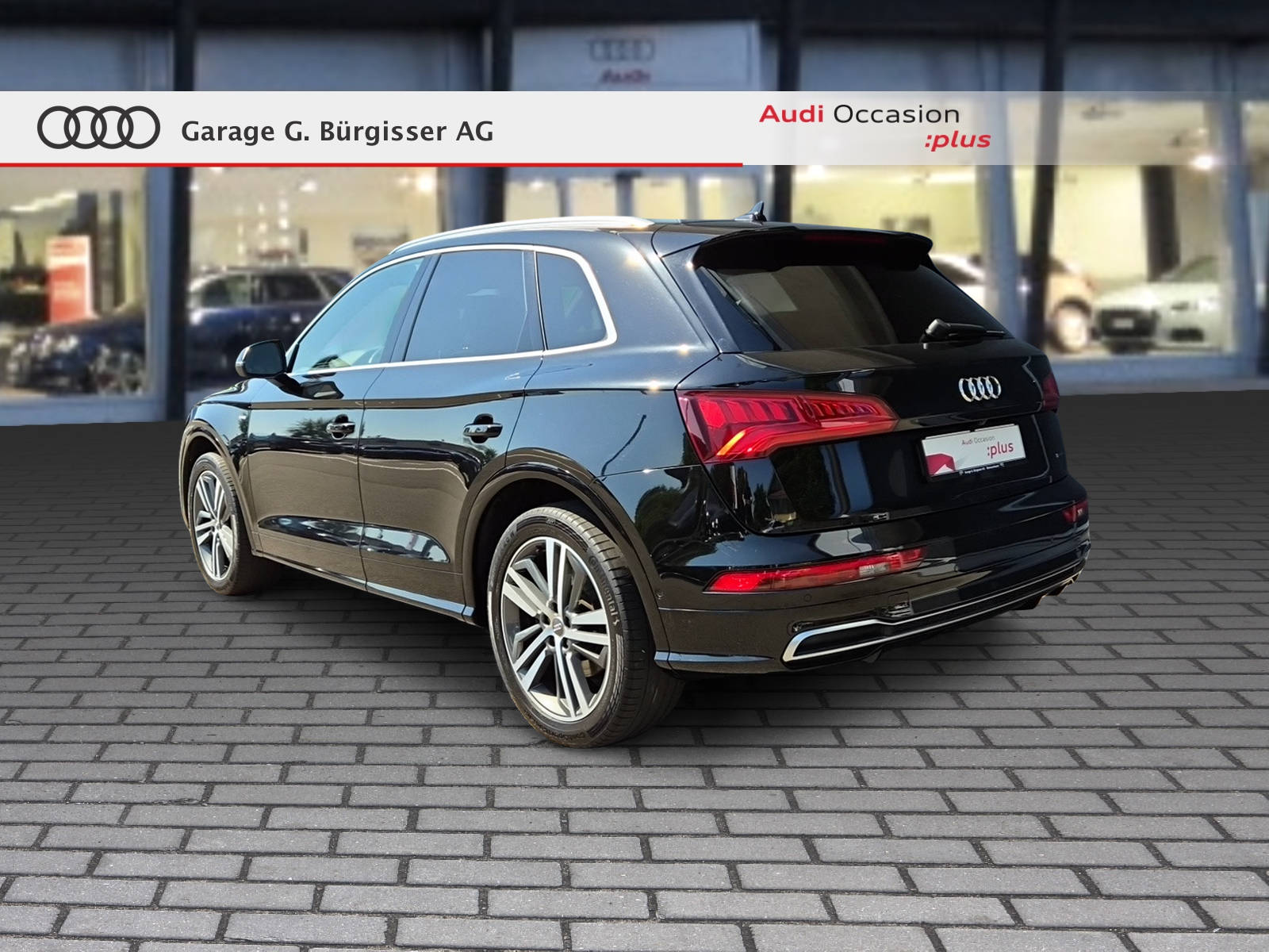 AUDI Q5 2.0 TDI sport quattro S-tronic Mythosschwarz Metallic-image-3