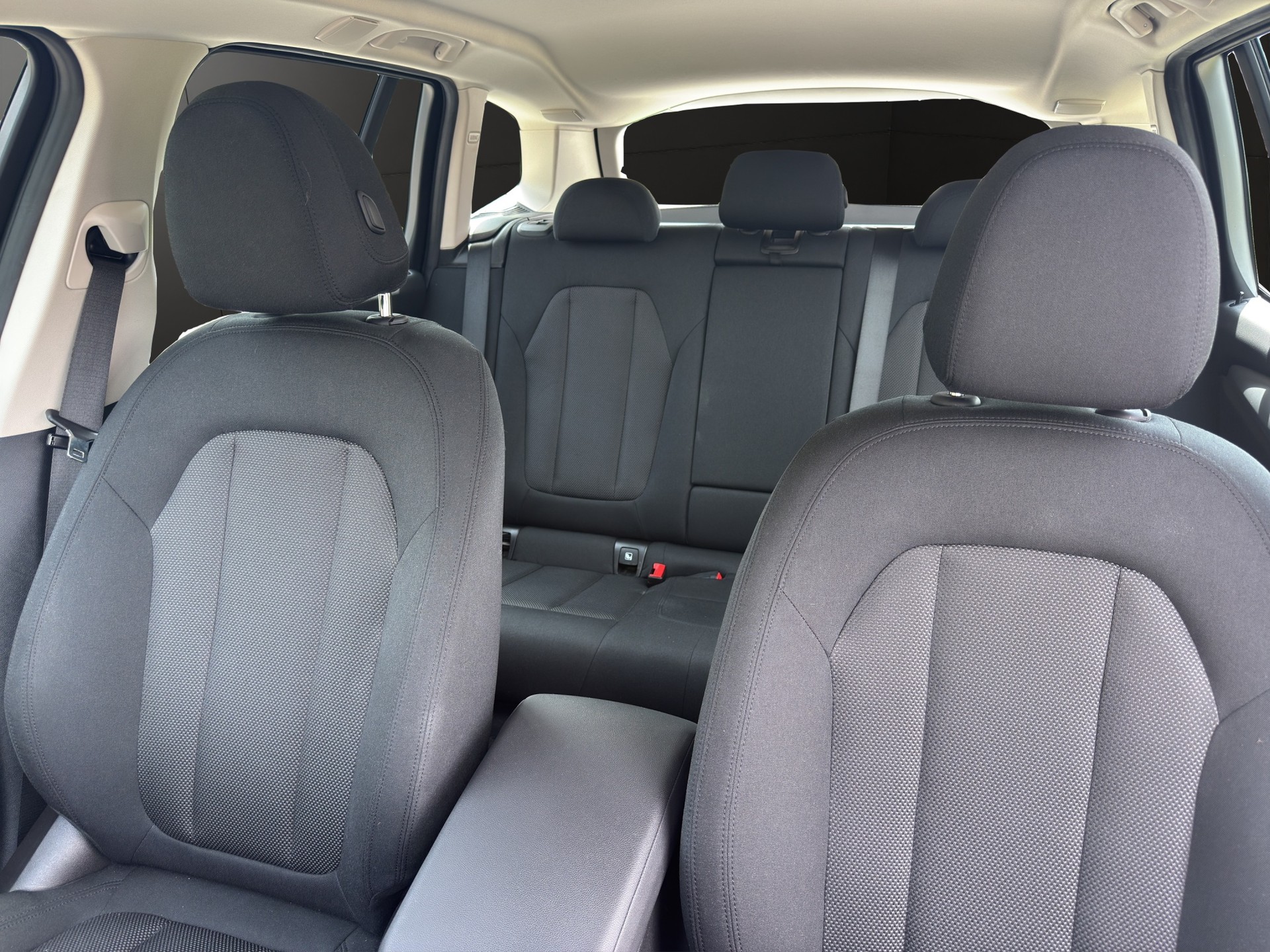 BMW X3 xDrive 20d Luxury Line Steptronic-image-3