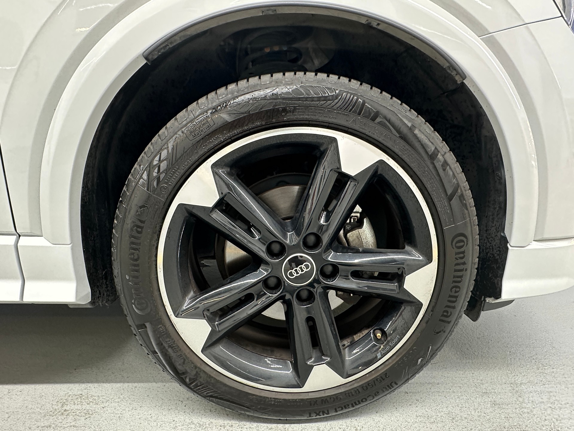AUDI Q2 35 TFSI S line S-tronic-image-6