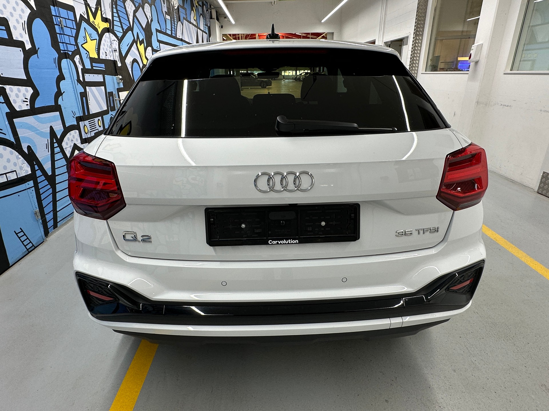 AUDI Q2 35 TFSI S line S-tronic-image-4