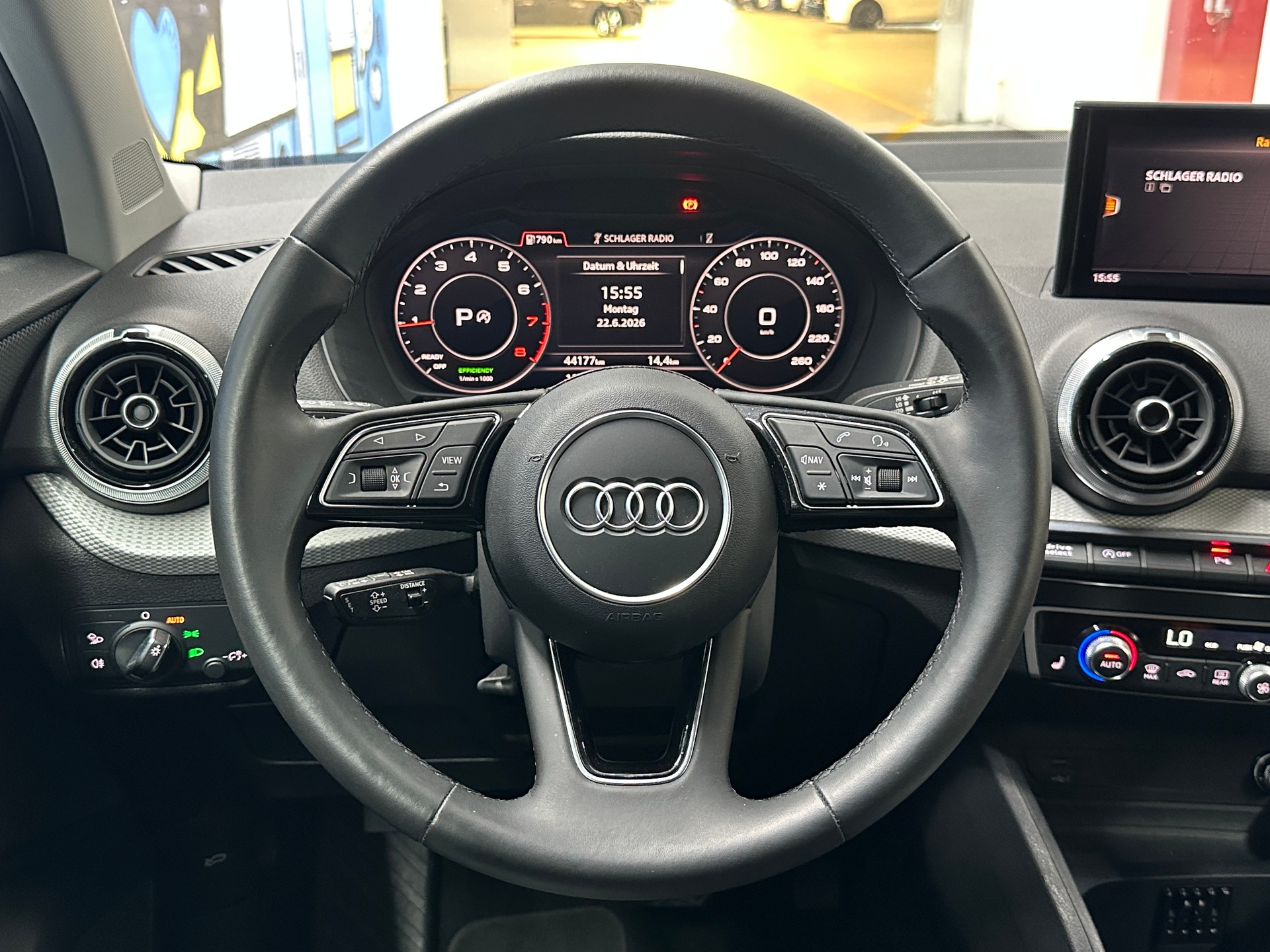 AUDI Q2 35 TFSI S line S-tronic-image-10