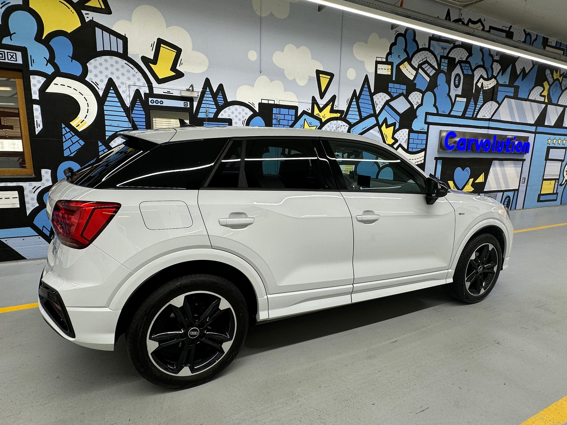 AUDI Q2 35 TFSI S line S-tronic-image-3