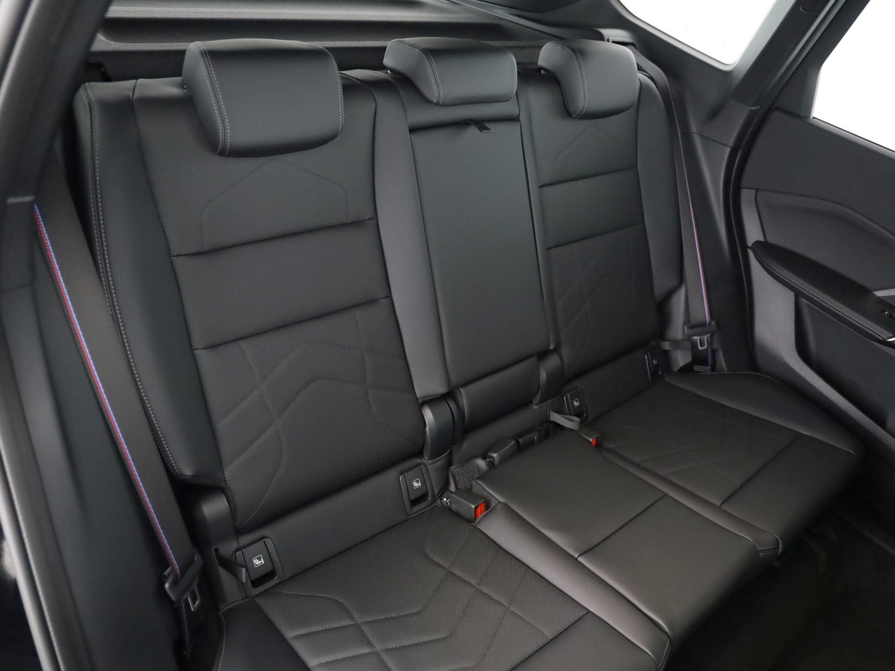 BMW X1 xDrive 23i 48V M Sport Pro-image-5