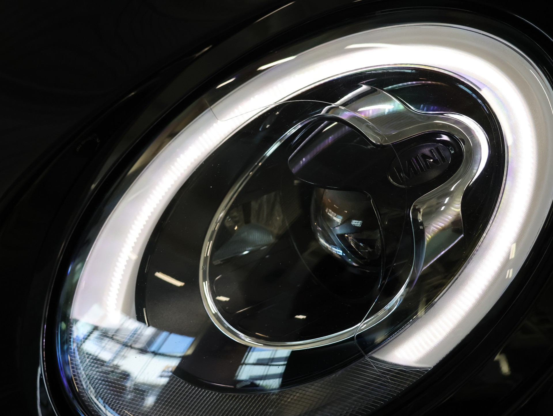 MINI Cooper John Cooper Works Cabriolet Steptronic *Harmon Cardon* Head-Up Display* *360 Kamera*-image-7