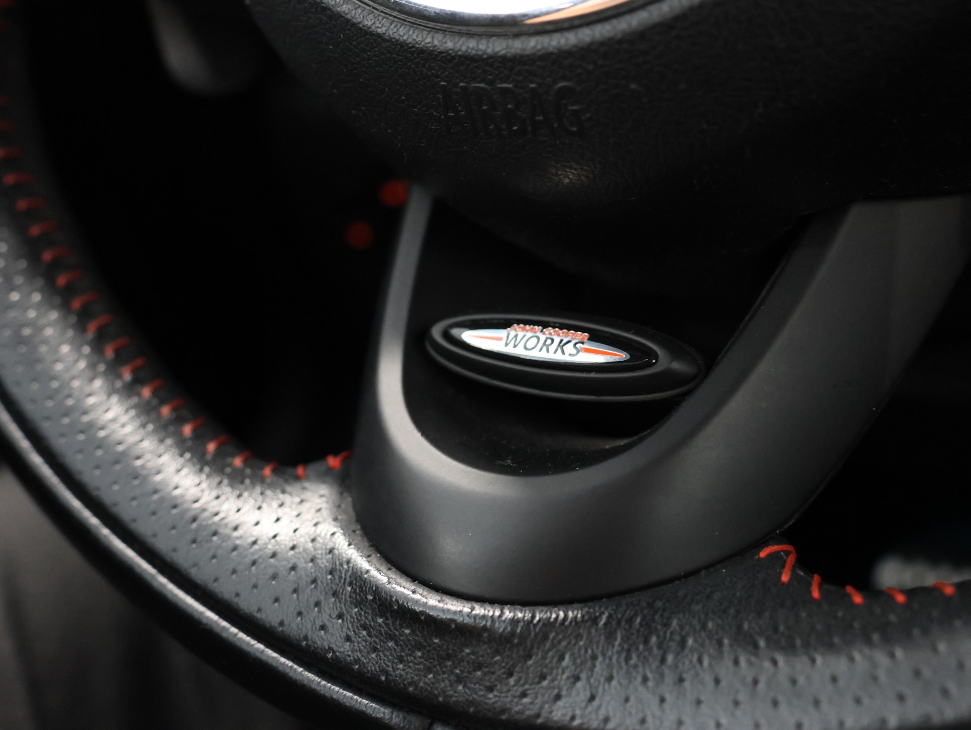 MINI Cooper John Cooper Works Cabriolet Steptronic *Harmon Cardon* Head-Up Display* *360 Kamera*-image-23