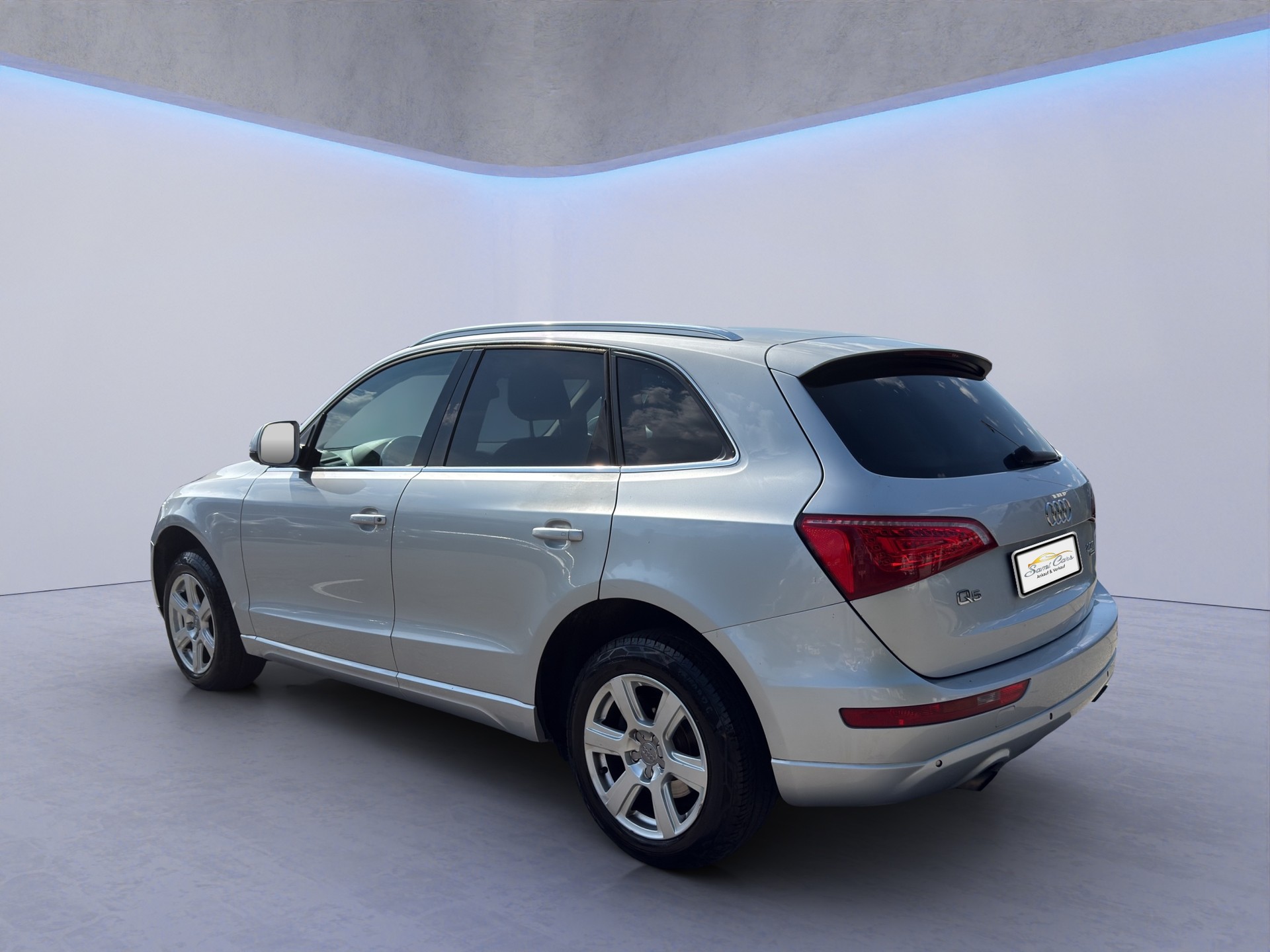 AUDI Q5 2.0 TFSI quattro S-tronic-image-3