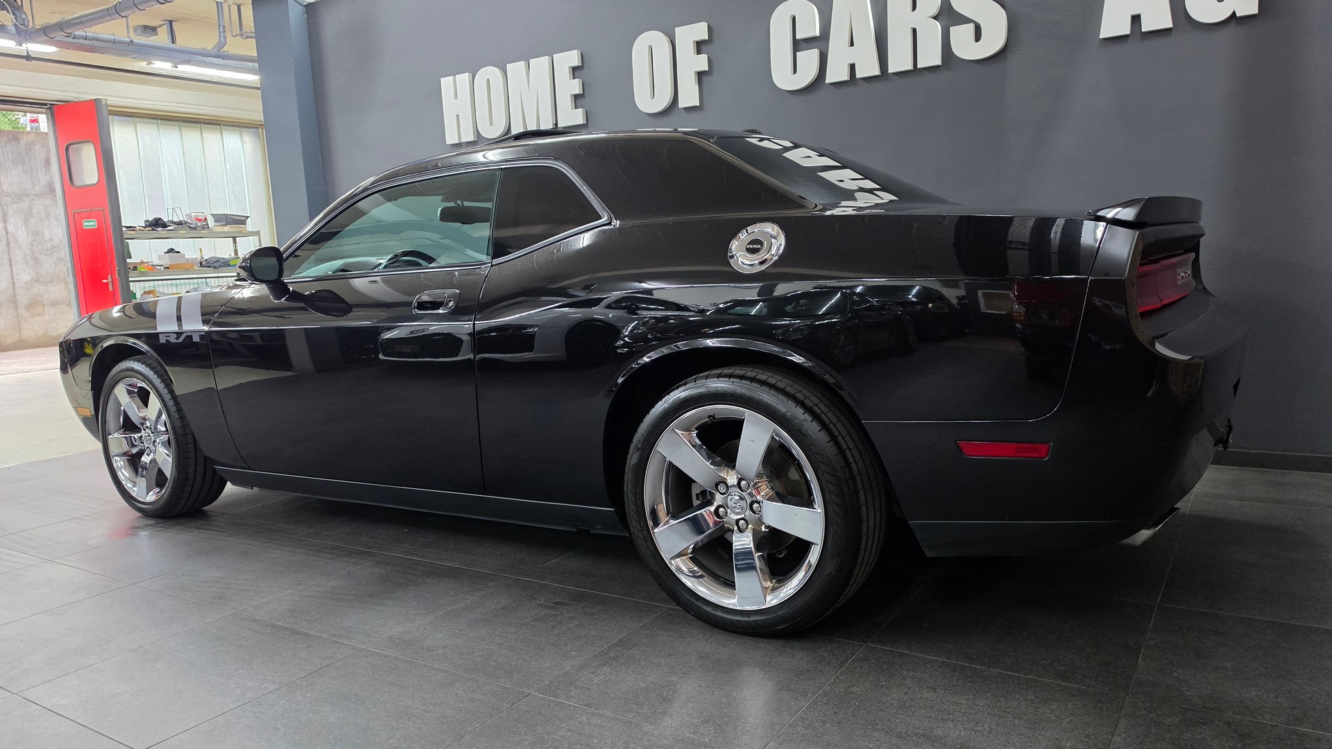 DODGE Challenger 5.7 V8 Hemi R/T-image-5