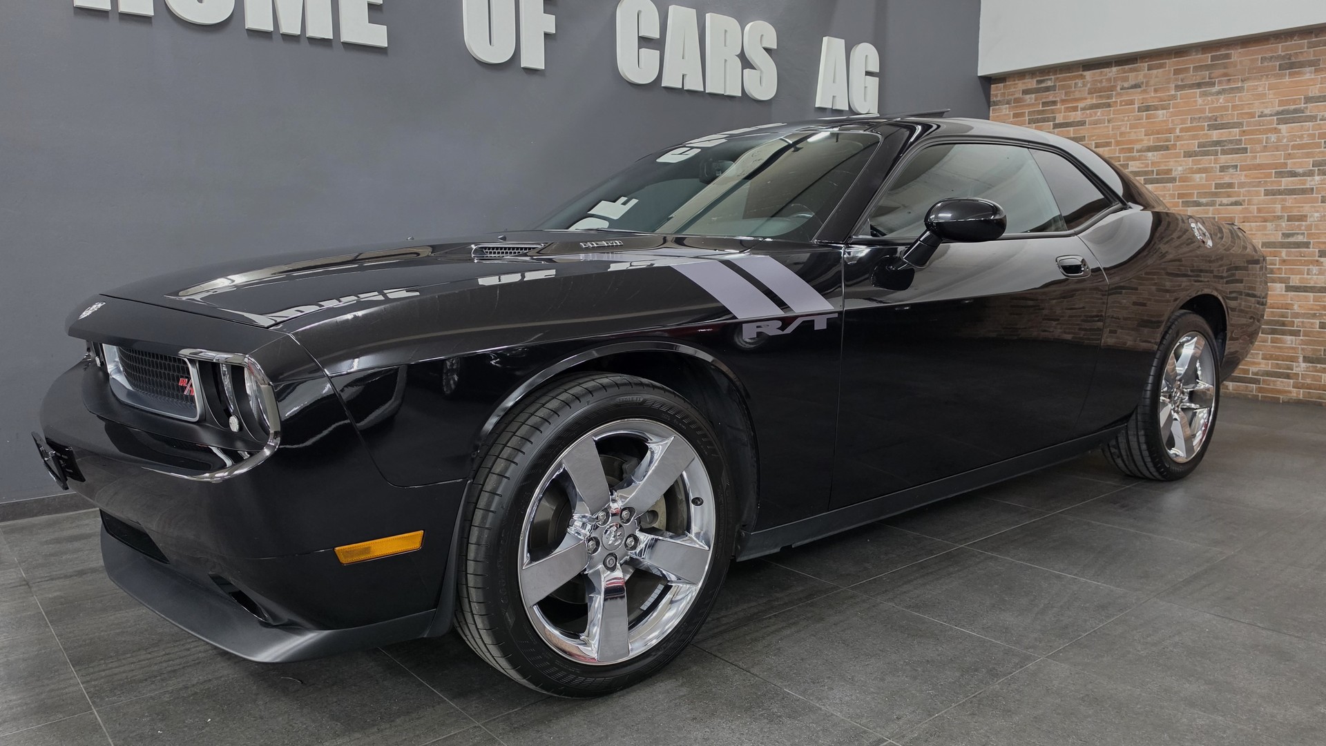 DODGE Challenger 5.7 V8 Hemi R/T-image-2
