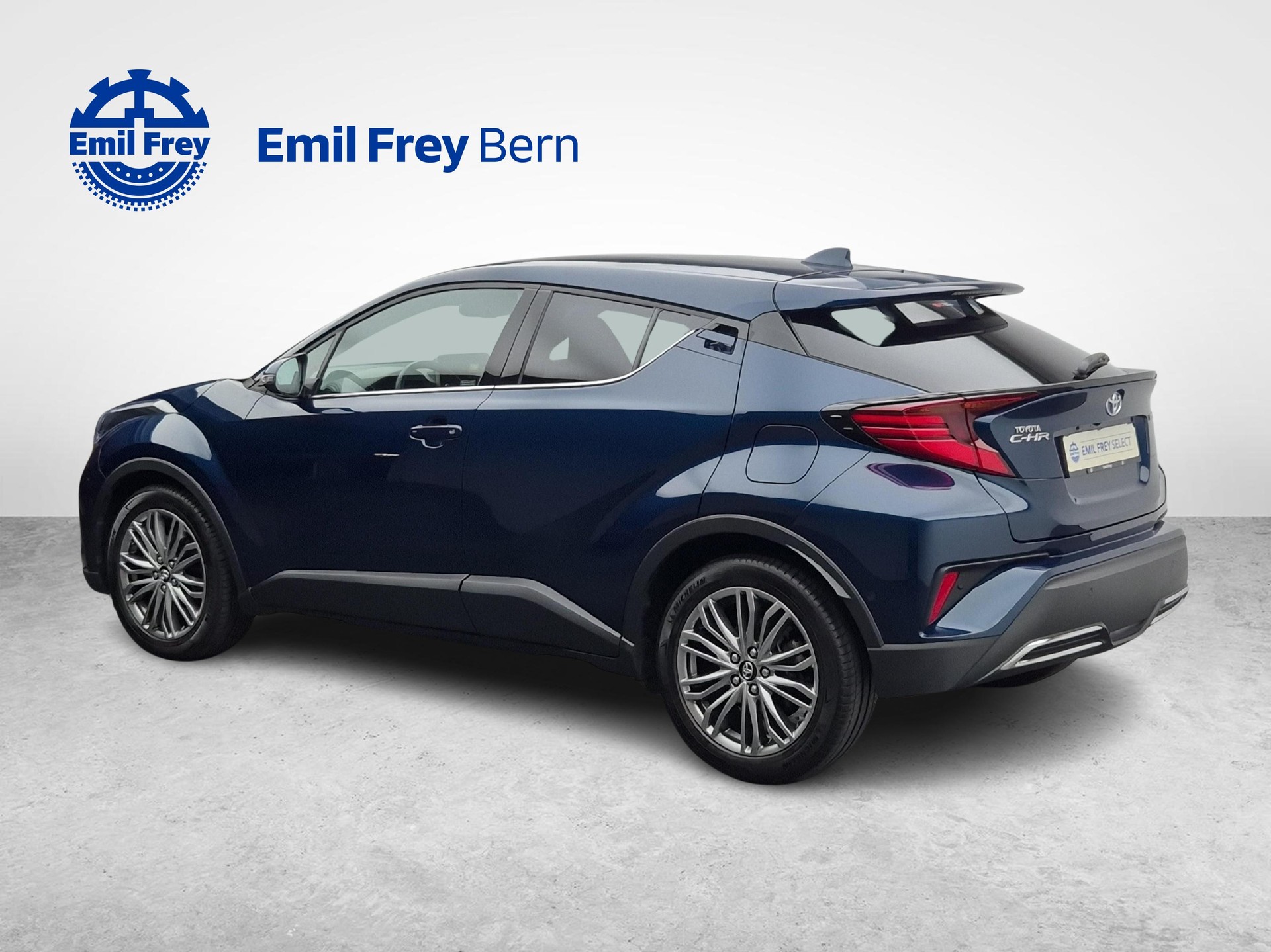 TOYOTA C-HR 2.0 VVTi HSD Premium-image-8