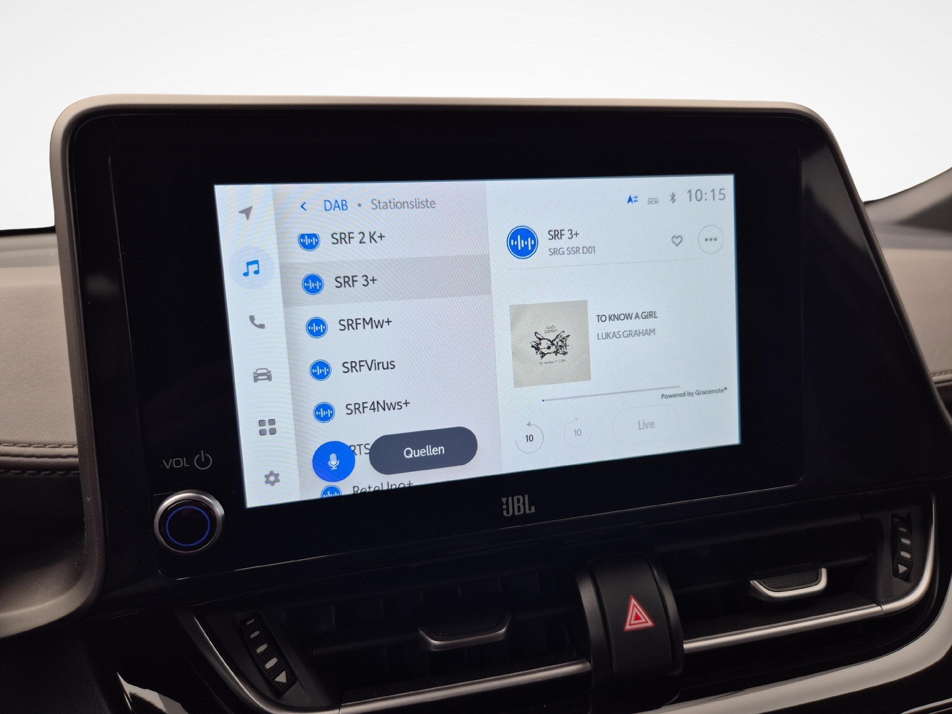 TOYOTA C-HR 2.0 VVTi HSD Premium-image-14