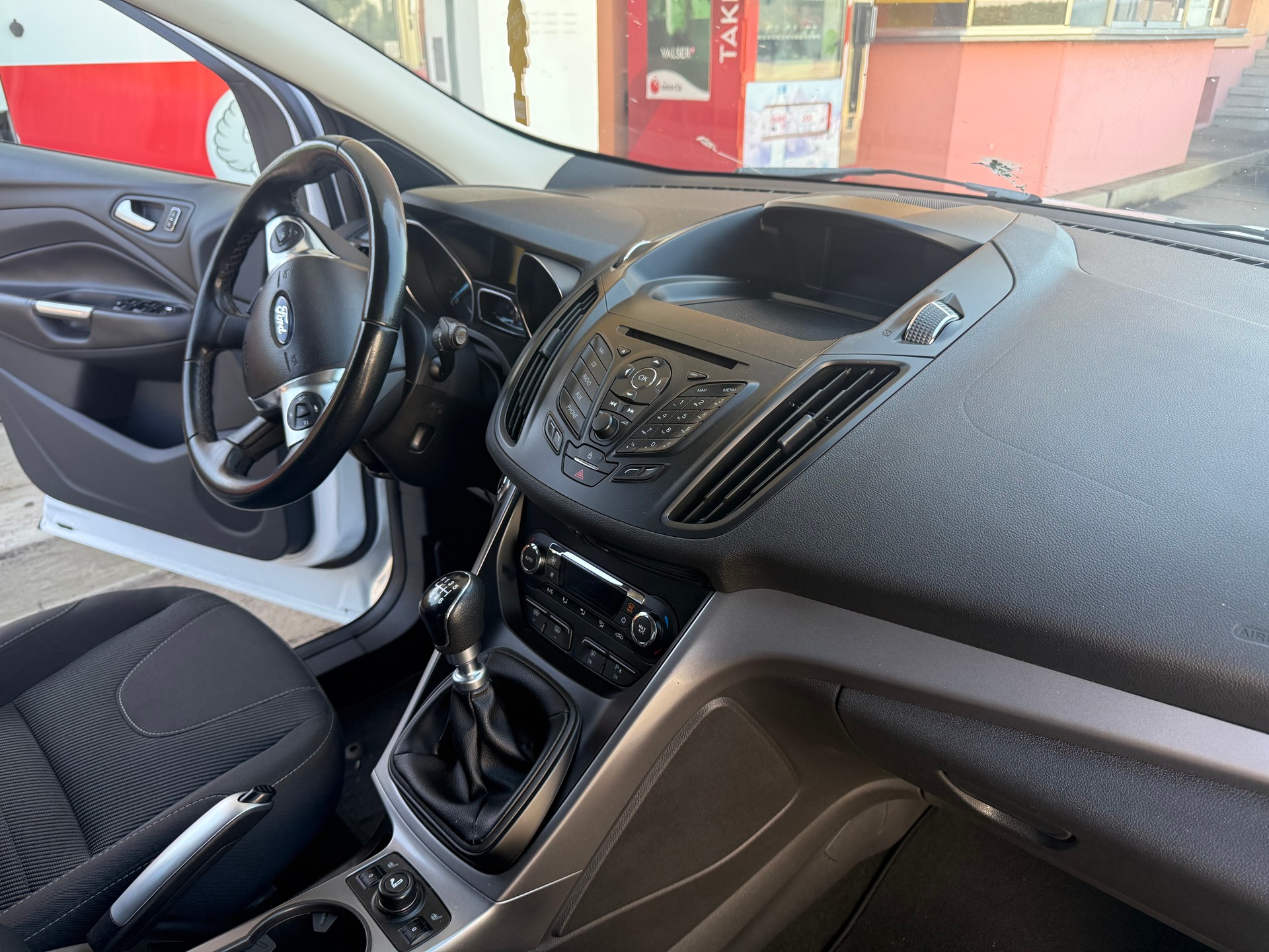 RENAULT Kadjar 1.2 16V Turbo Bose-image-12