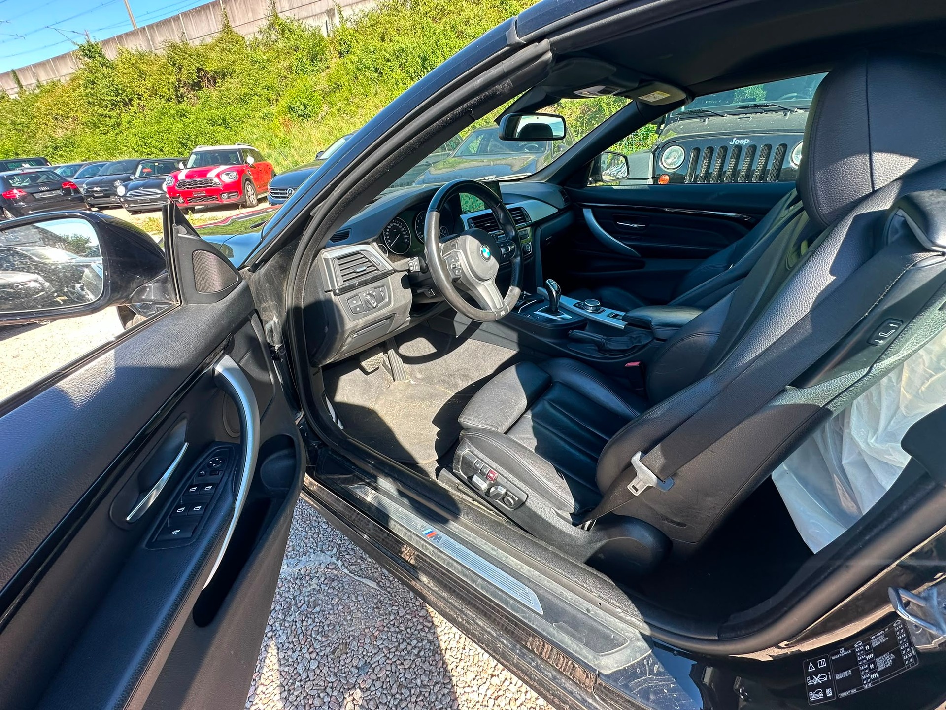 BMW 435i Cabriolet xDrive M Sport Steptronic-image-10