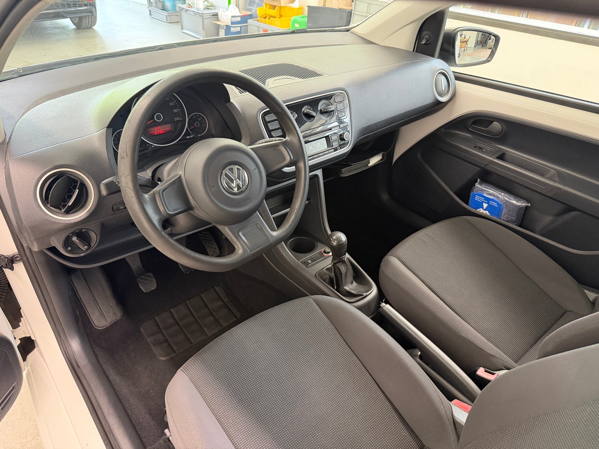 VW Up 1.0 take up-image-9