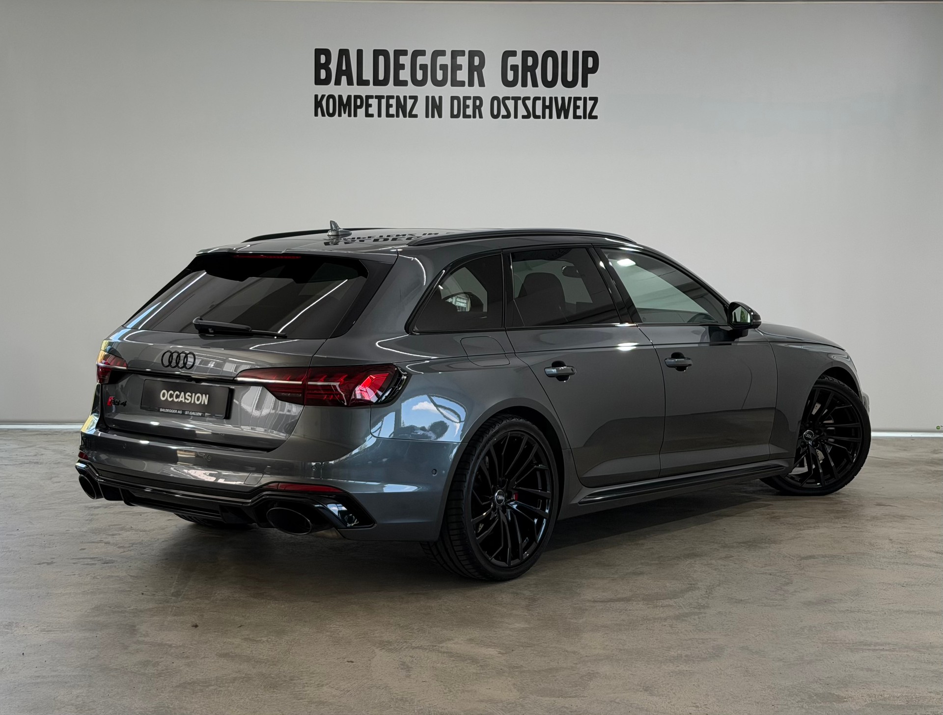 AUDI RS4 Avant 2.9 V6 TFSI quattro-image-2