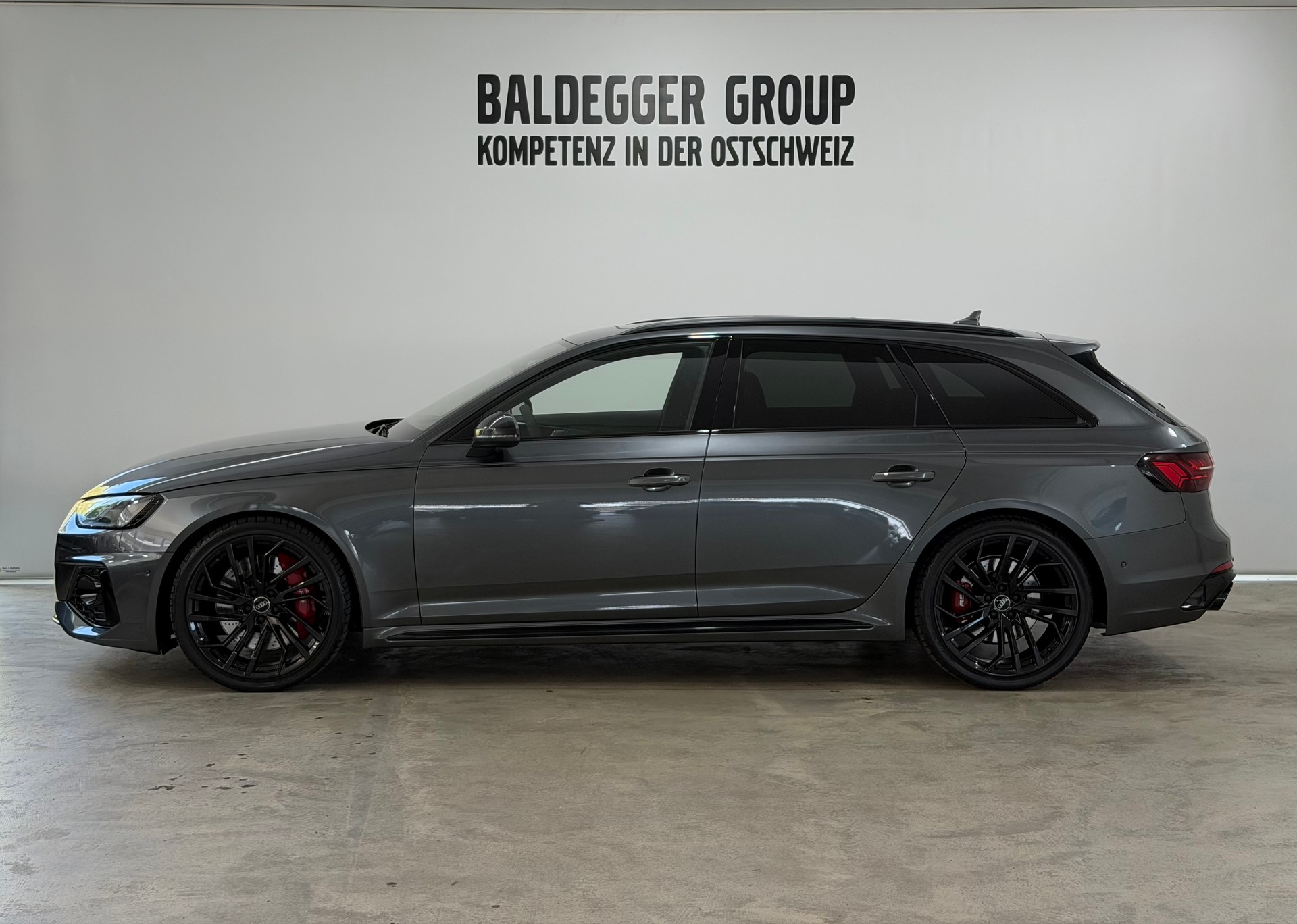 AUDI RS4 Avant 2.9 V6 TFSI quattro-image-1