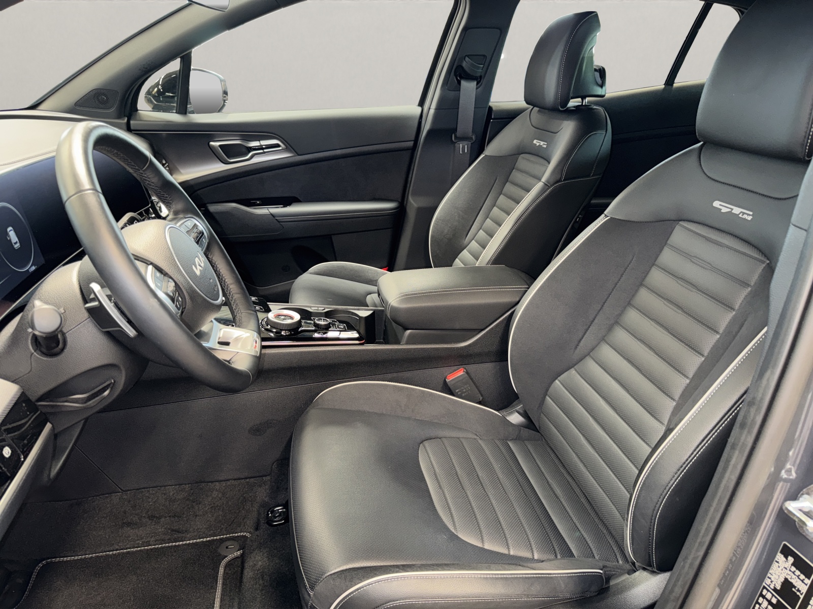 KIA Sportage 1.6 T-GDi PHEV GT-Line-image-10