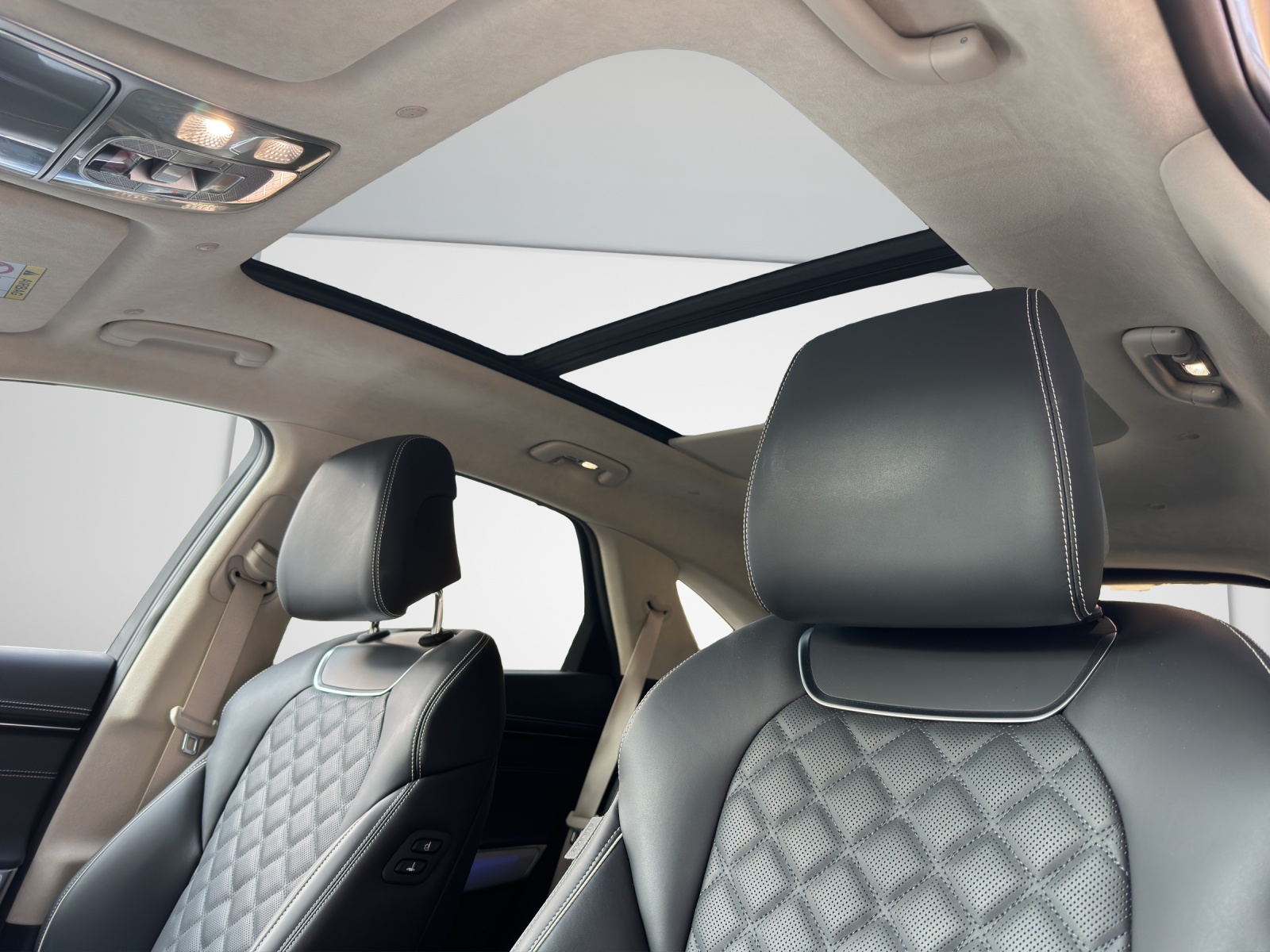 GENESIS GV70 Dual Motor Sport AWD-image-12