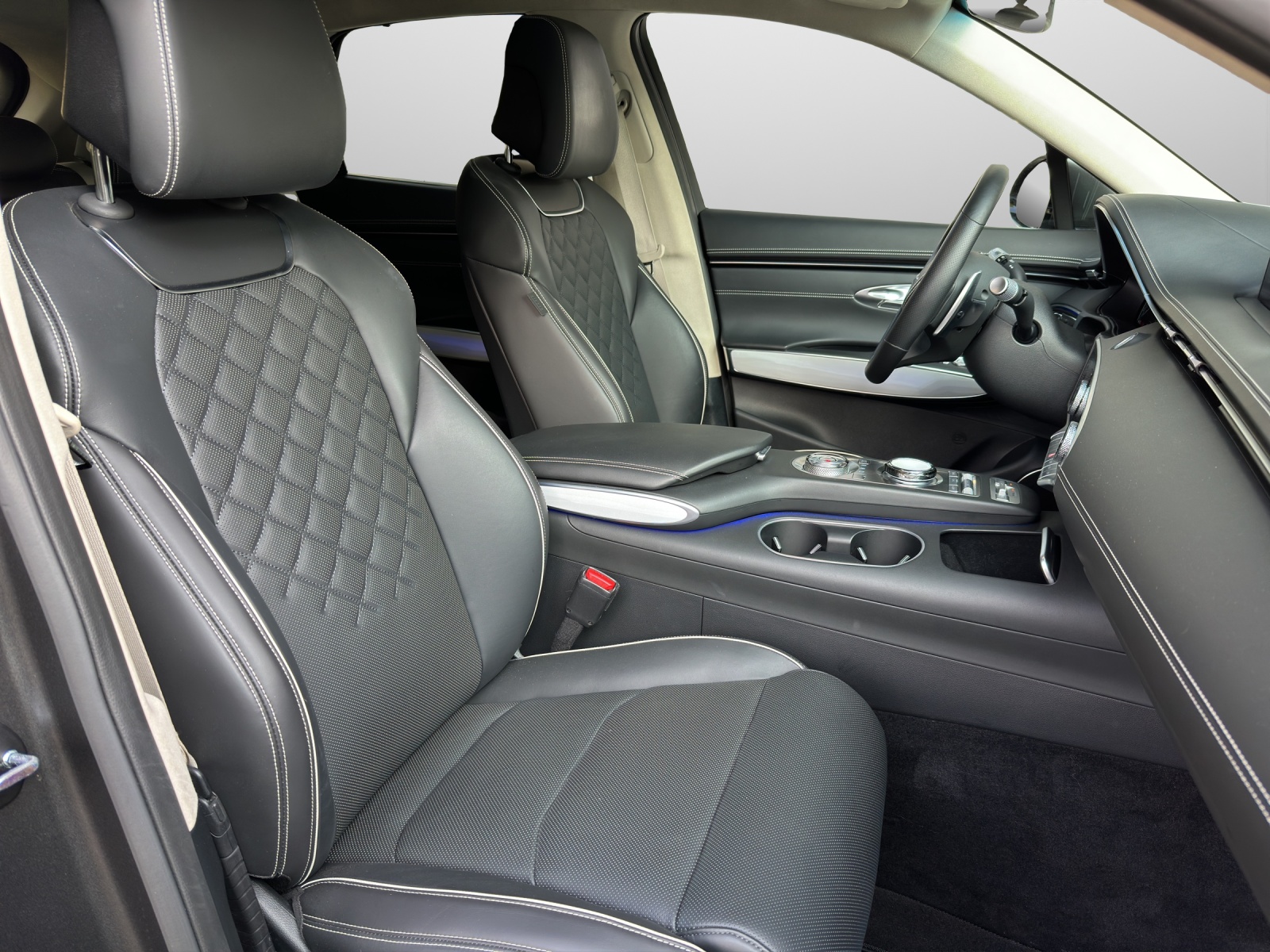 GENESIS GV70 Dual Motor Sport AWD-image-10