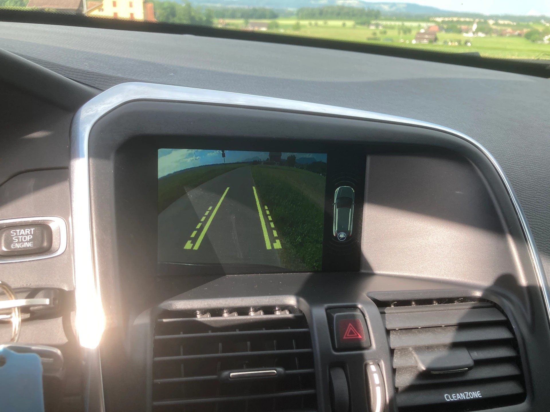 VOLVO XC60 D5 AWD Summum Geartronic-image-13