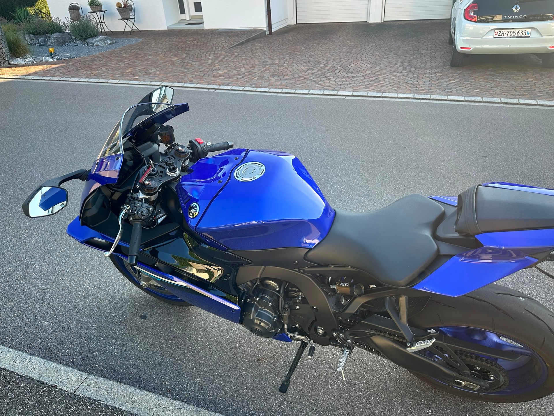 YAMAHA YZF-R9 (35kW)-image-2