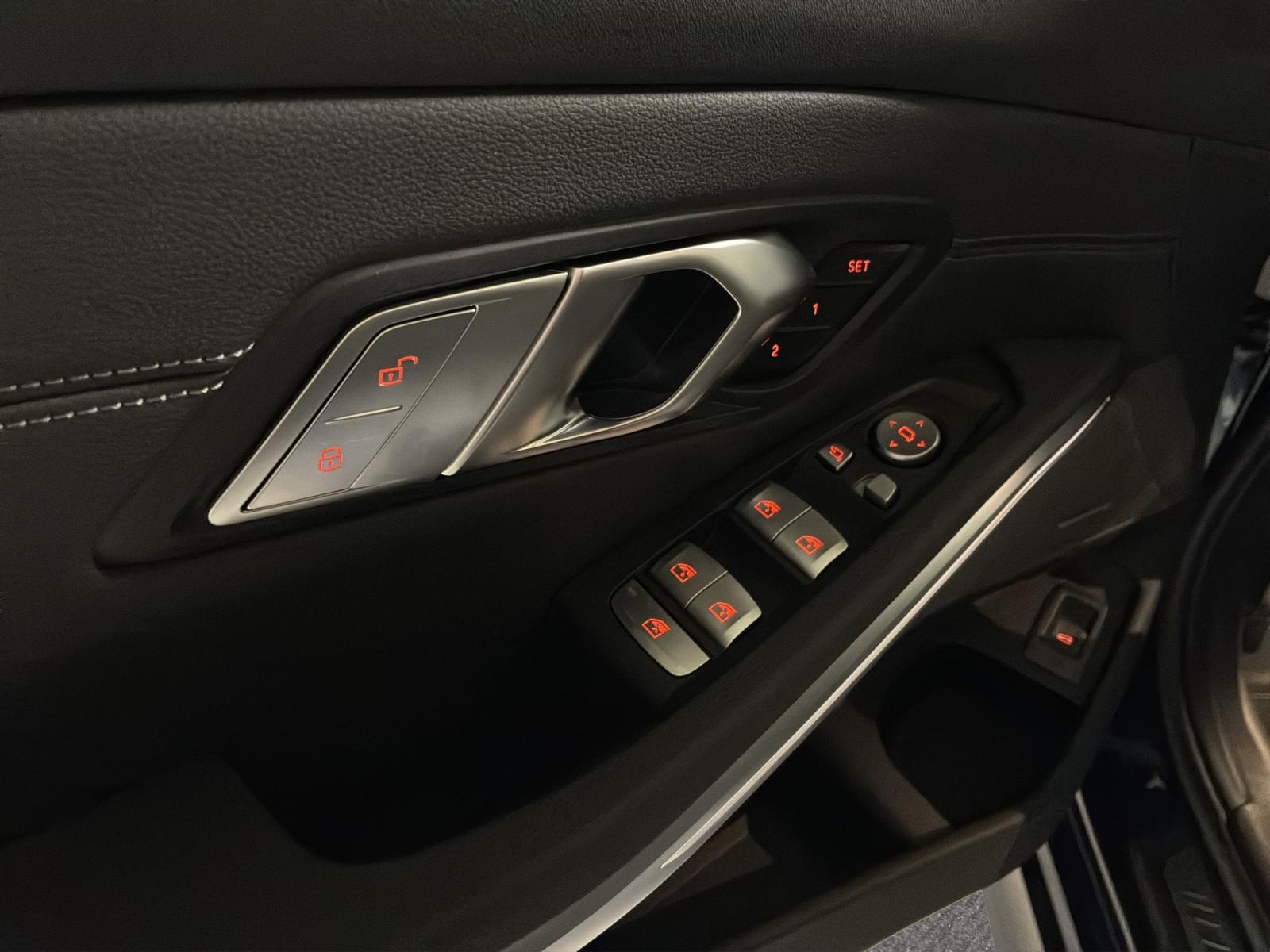 BMW M340d xDrive Touring-image-11