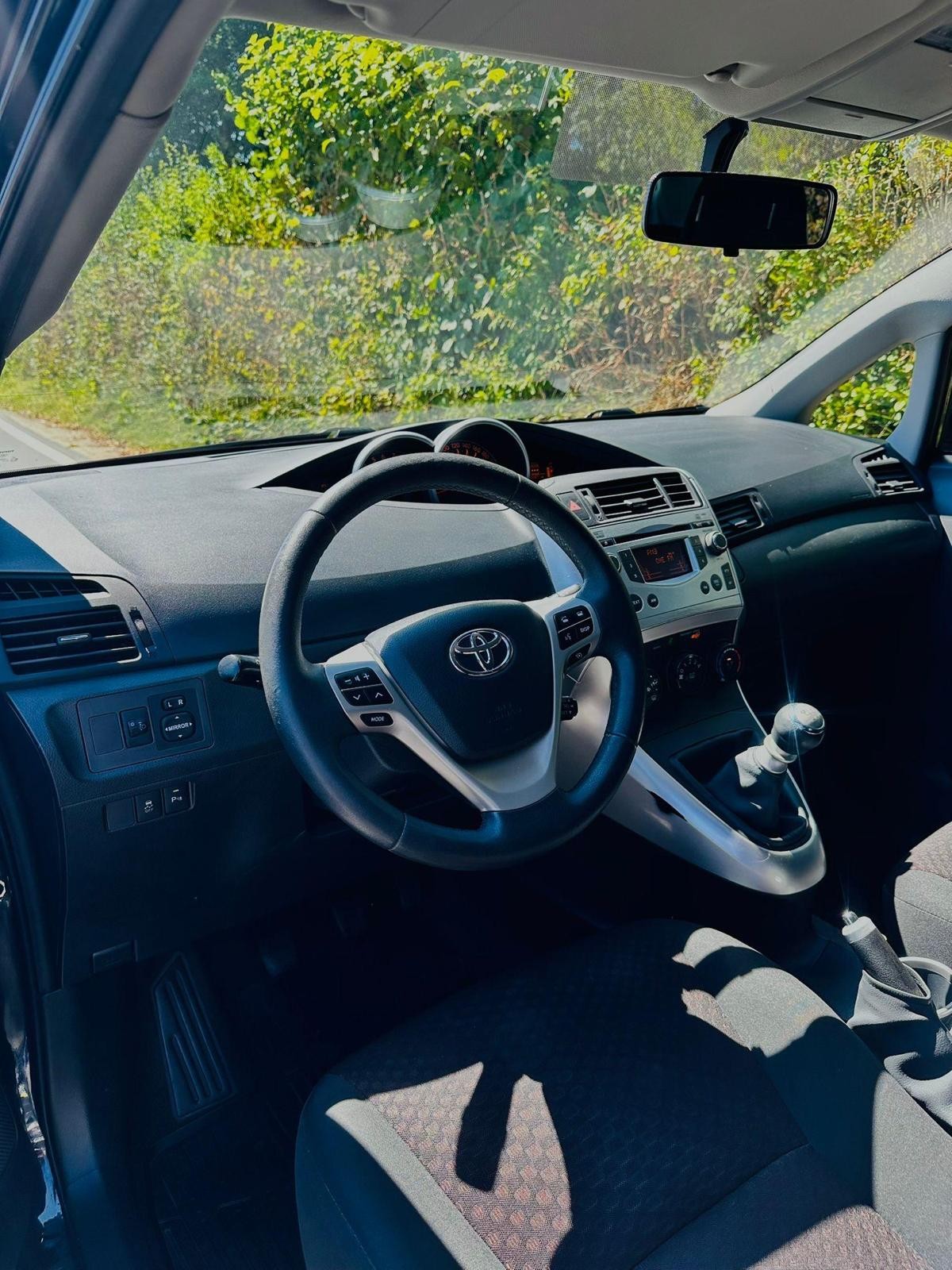 TOYOTA Verso 1.8 Family-image-5