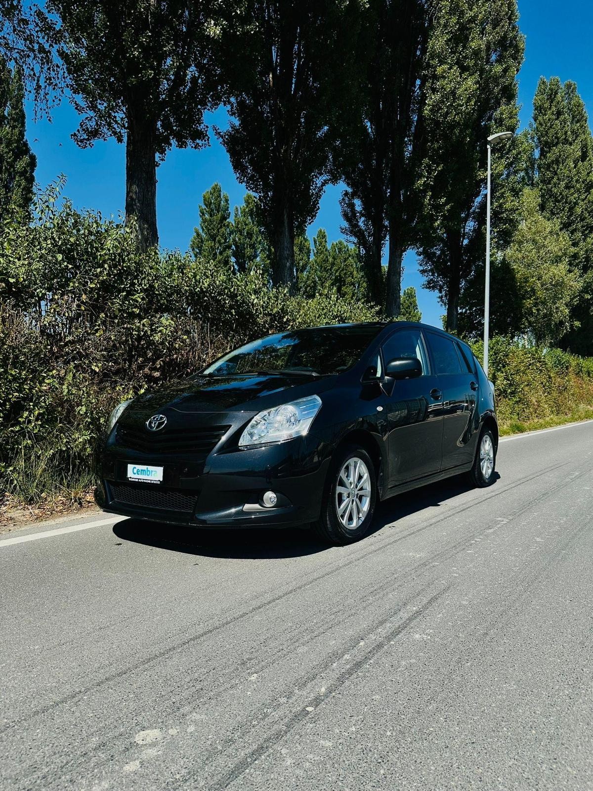 TOYOTA Verso 1.8 Family-image-2