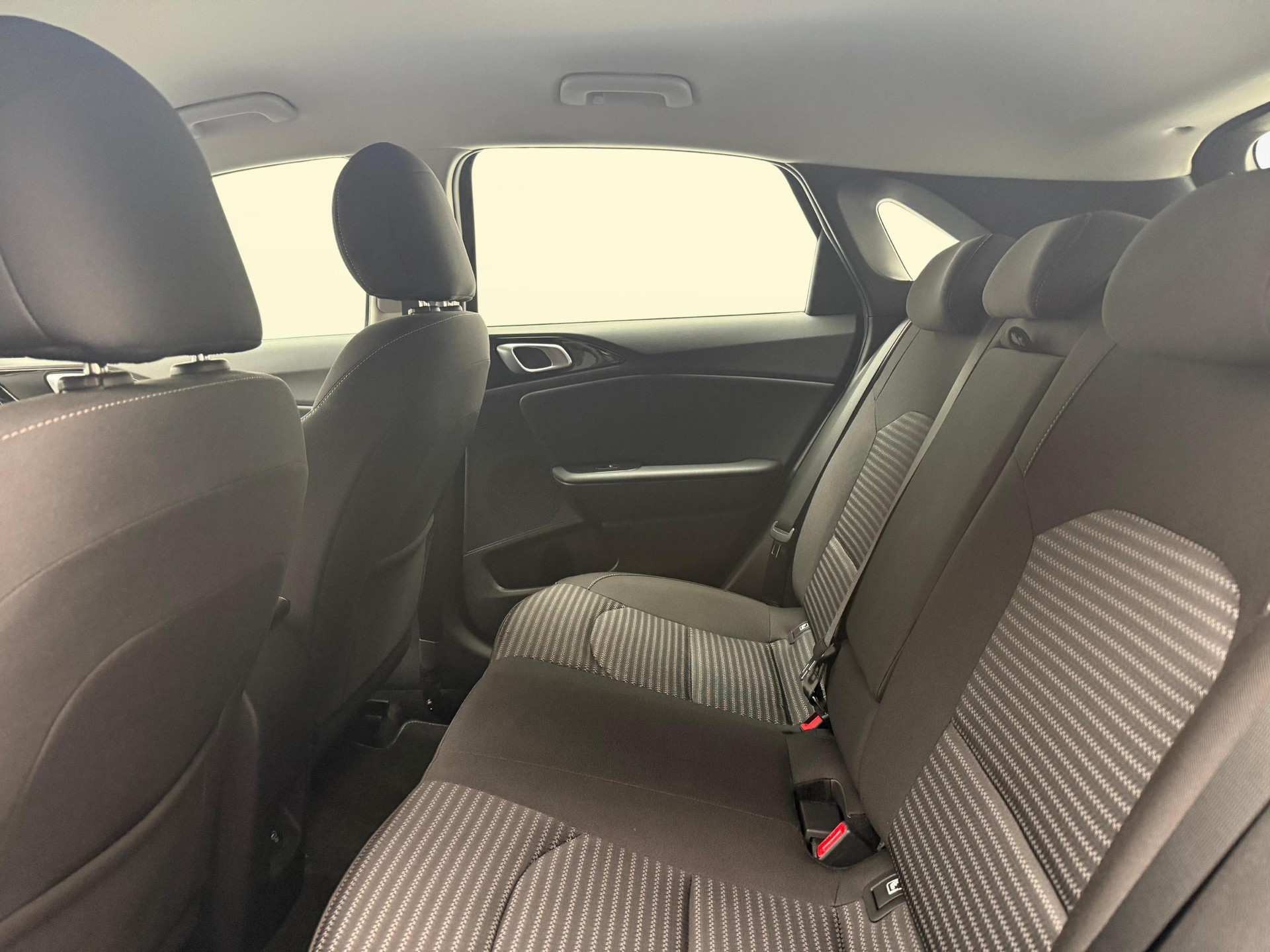 KIA Ceed 1.5 T-GDi Power-image-10