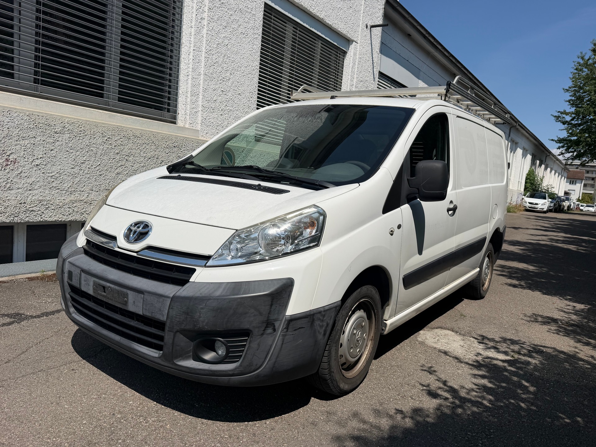 TOYOTA Proace 2.0D Panel Van Luna L1H1-image-6