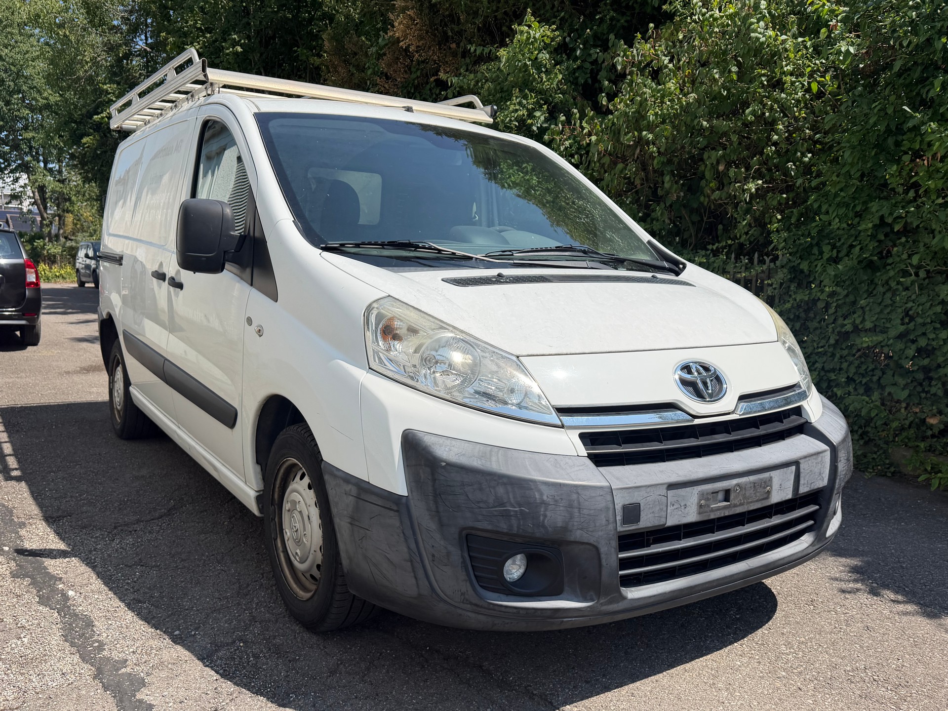 TOYOTA Proace 2.0D Panel Van Luna L1H1-image-0