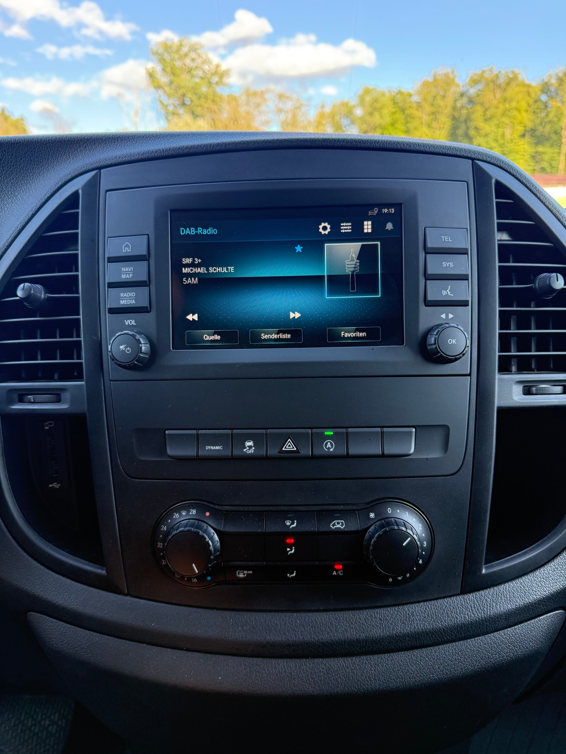 MERCEDES-BENZ Vito 116 CDI Lang 9G-Tronic 4M Base-image-11
