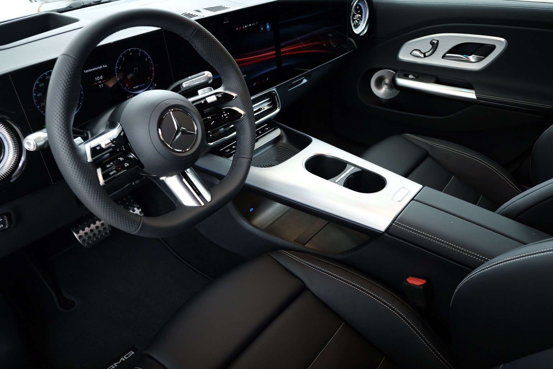 MERCEDES-BENZ CLA Shooting Brake 220 4Matic 8G-DCT-image-8