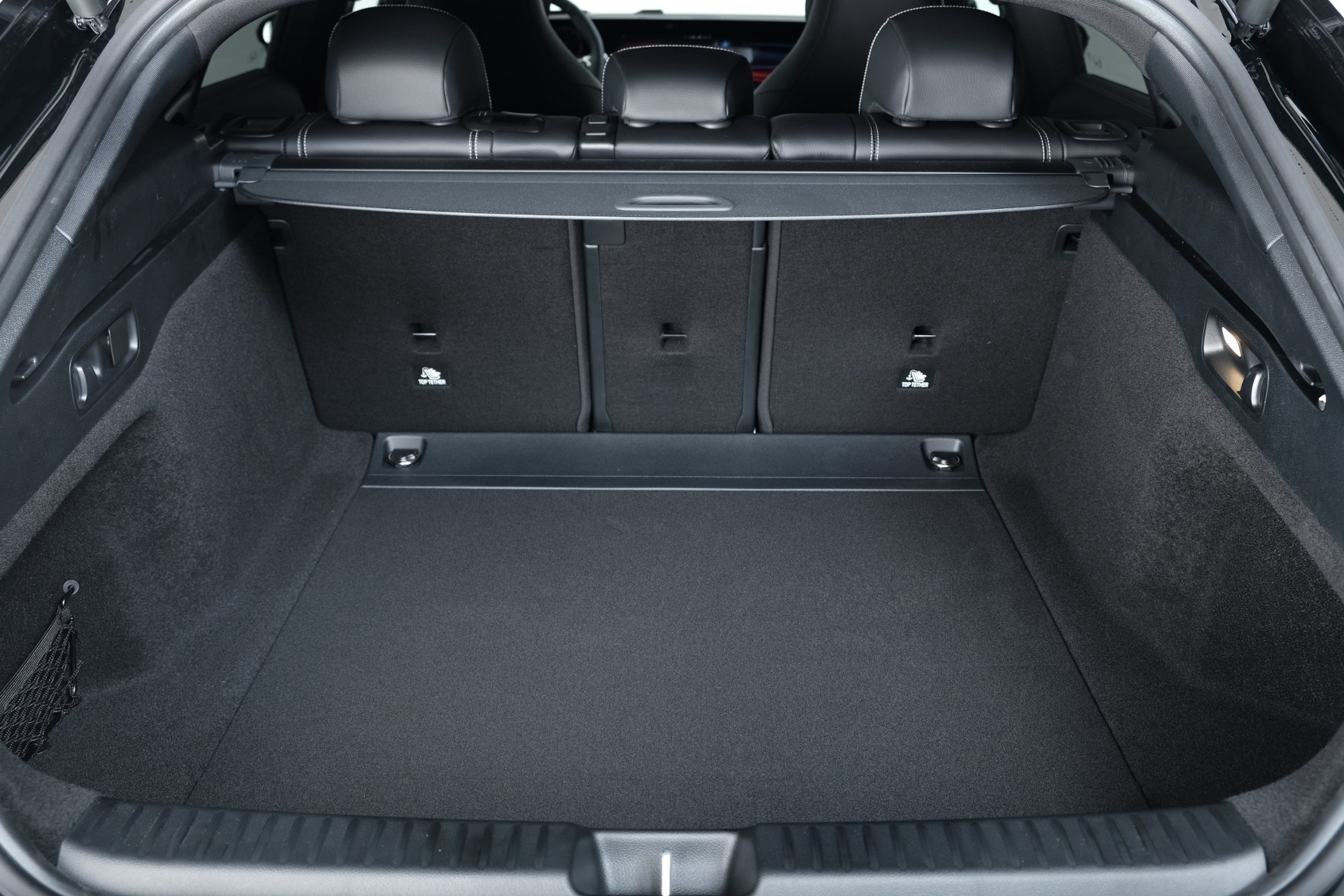 MERCEDES-BENZ CLA Shooting Brake 220 4Matic 8G-DCT-image-13