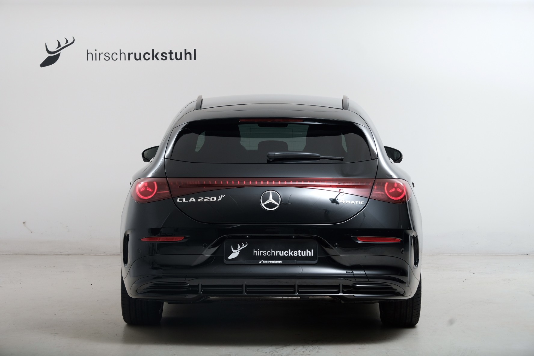 MERCEDES-BENZ CLA Shooting Brake 220 4Matic 8G-DCT-image-4
