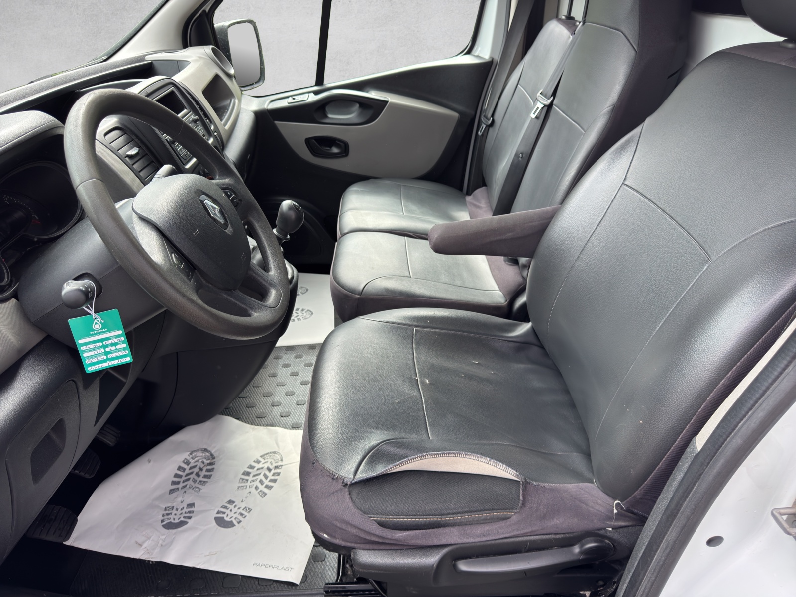 RENAULT Trafic 1.6 ENERGY TwinT. dCi125 2.9t Business L2H1-image-8