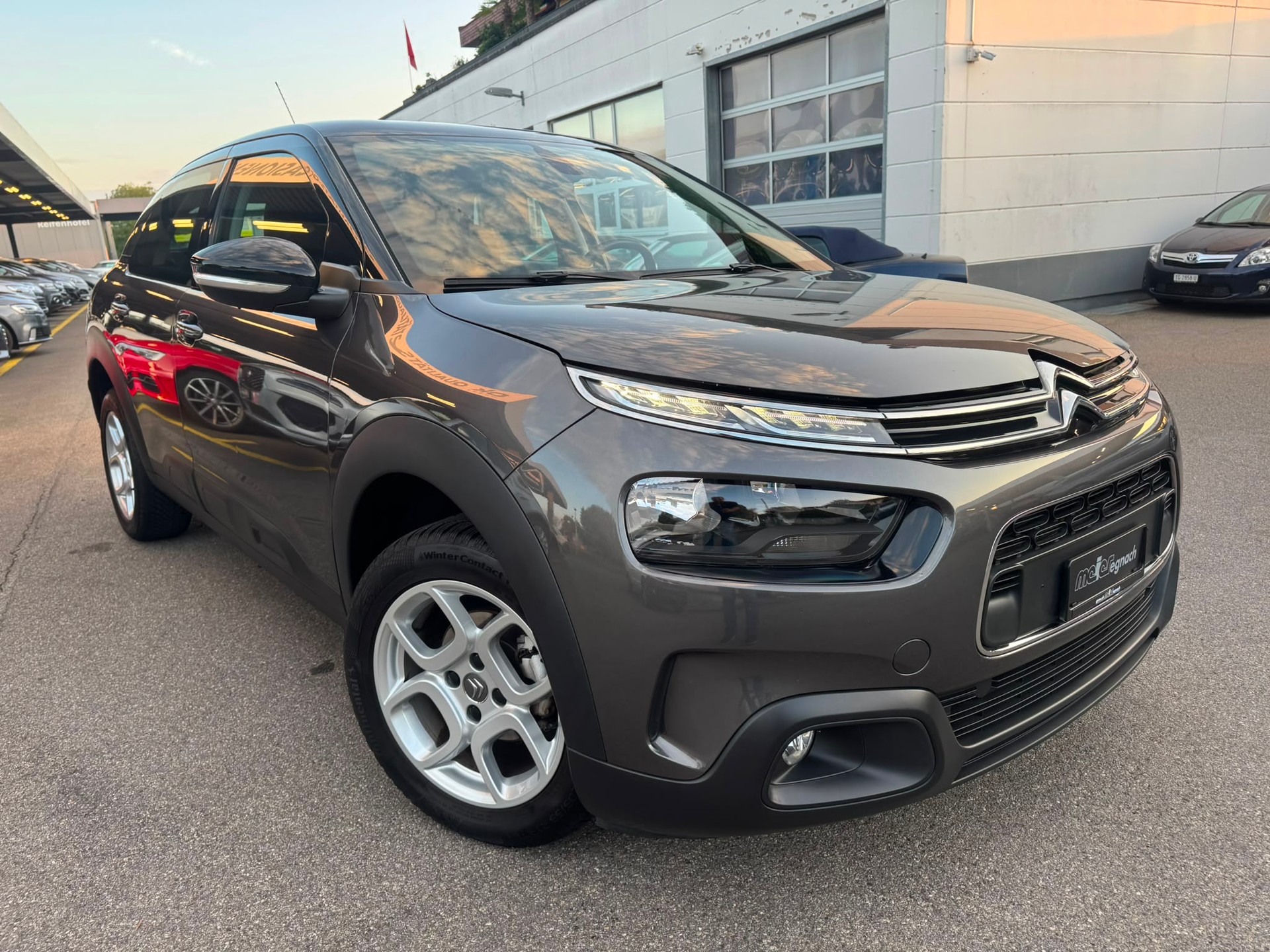 CITROEN C4 Cactus 1.2 Pure Tech Feel-image-2