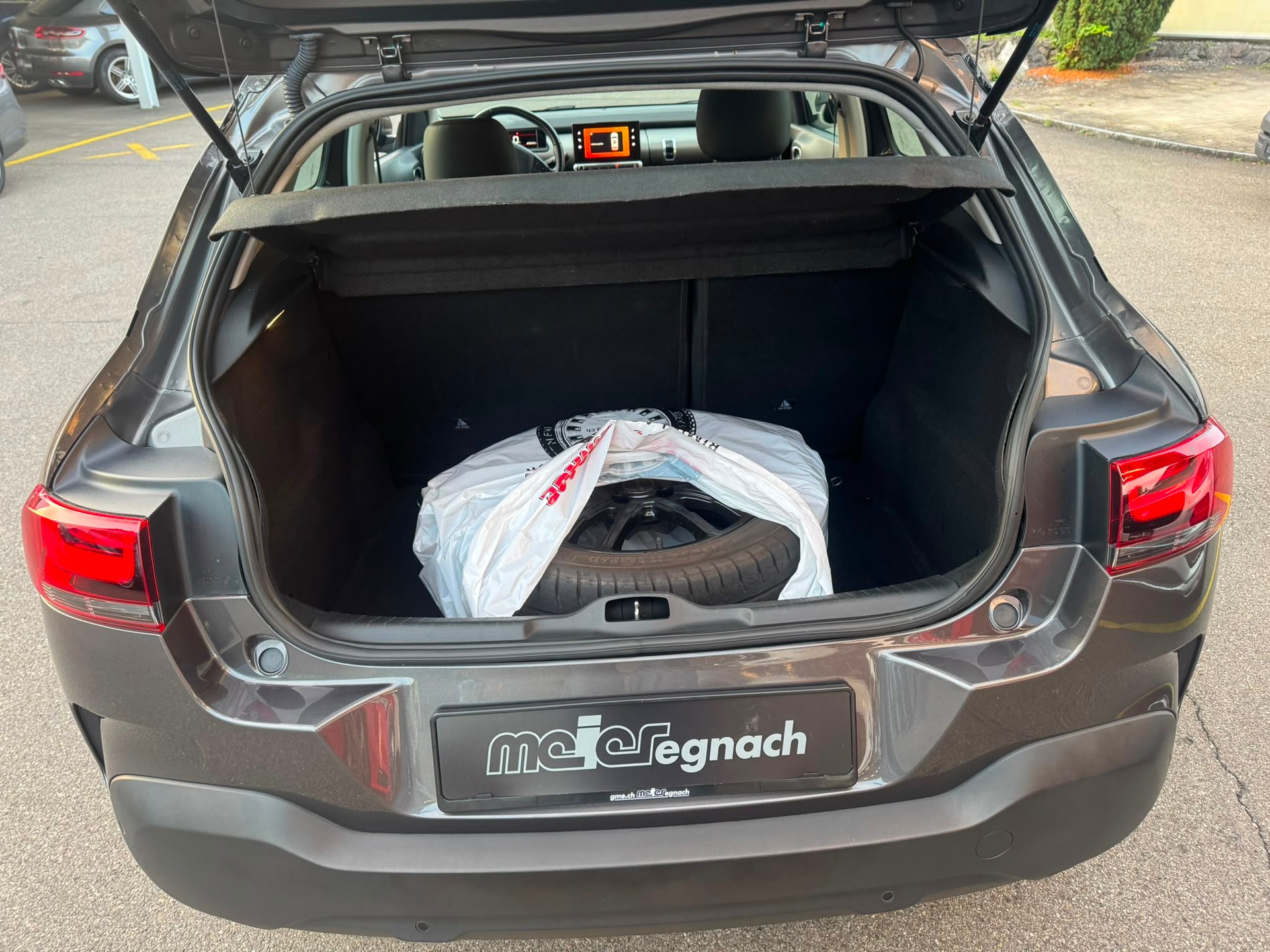 CITROEN C4 Cactus 1.2 Pure Tech Feel-image-8