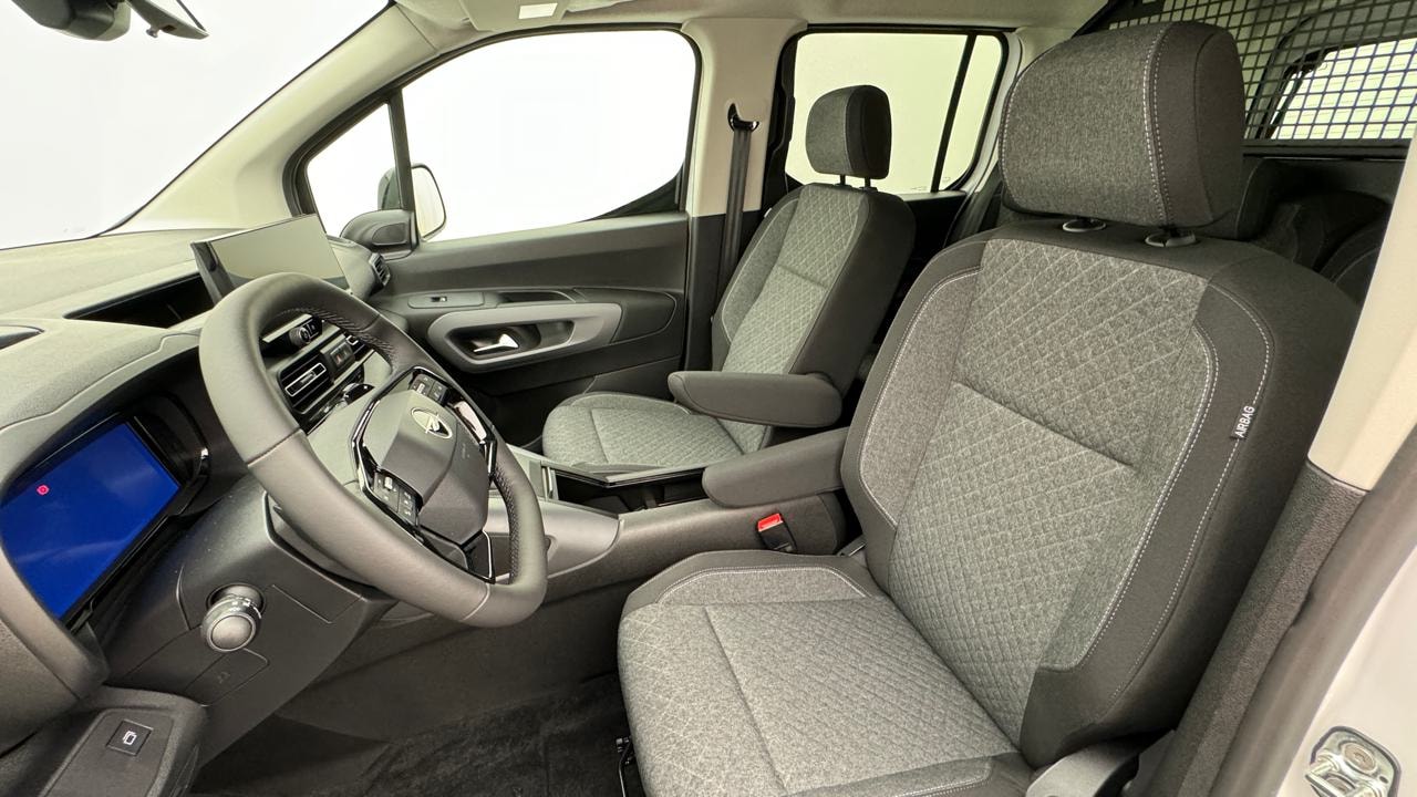 OPEL Combo 1.5 Life A-image-4