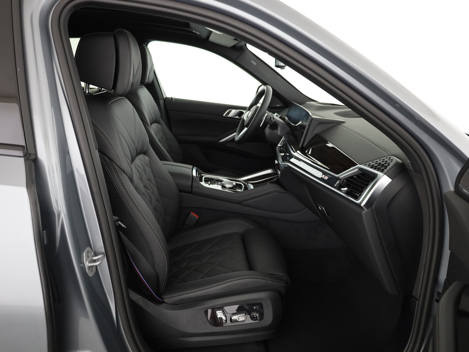 BMW X6 xDrive 48V 40d M Sport-image-14