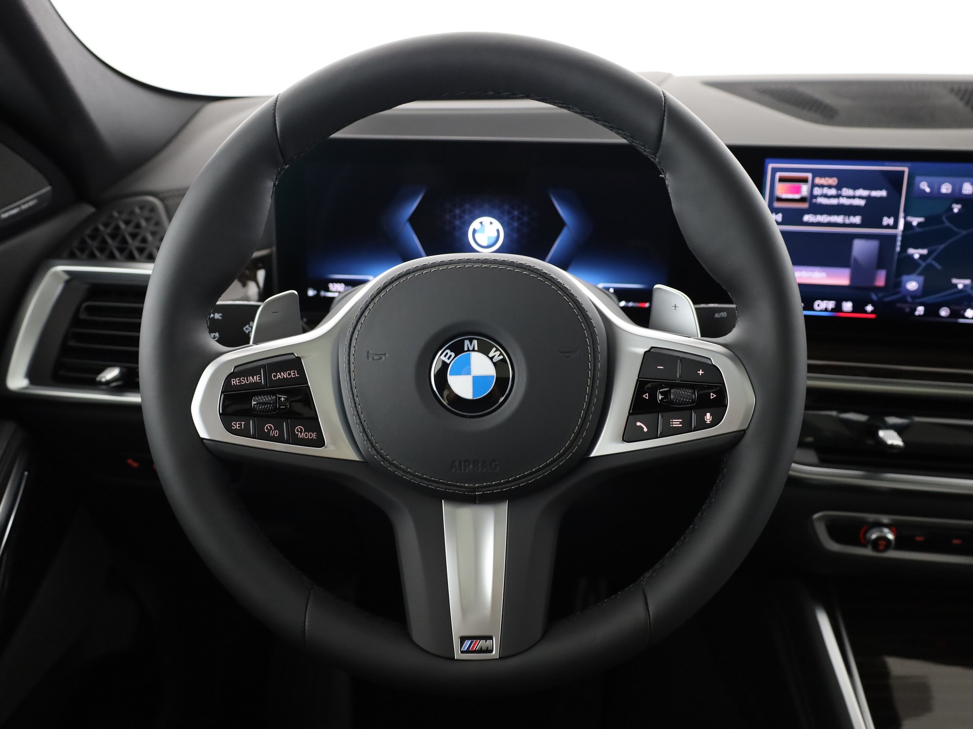 BMW X6 xDrive 48V 40d M Sport-image-19