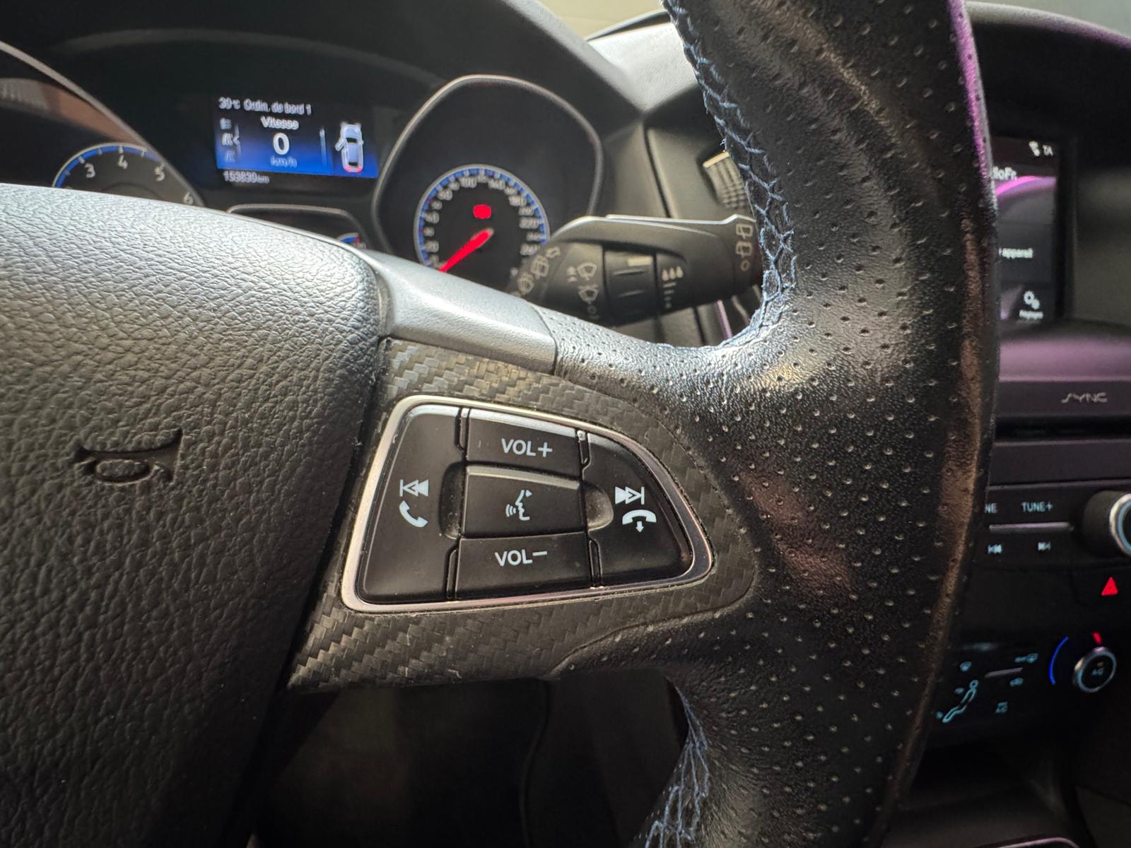FORD Focus 2.3 EcoBoost RS AWD * Sièges "RECARO"-image-17