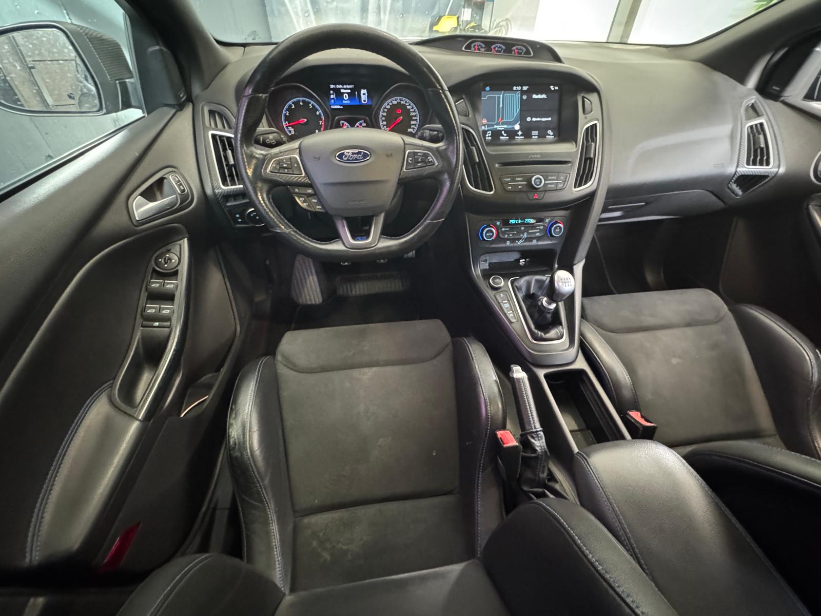 FORD Focus 2.3 EcoBoost RS AWD * Sièges "RECARO"-image-15