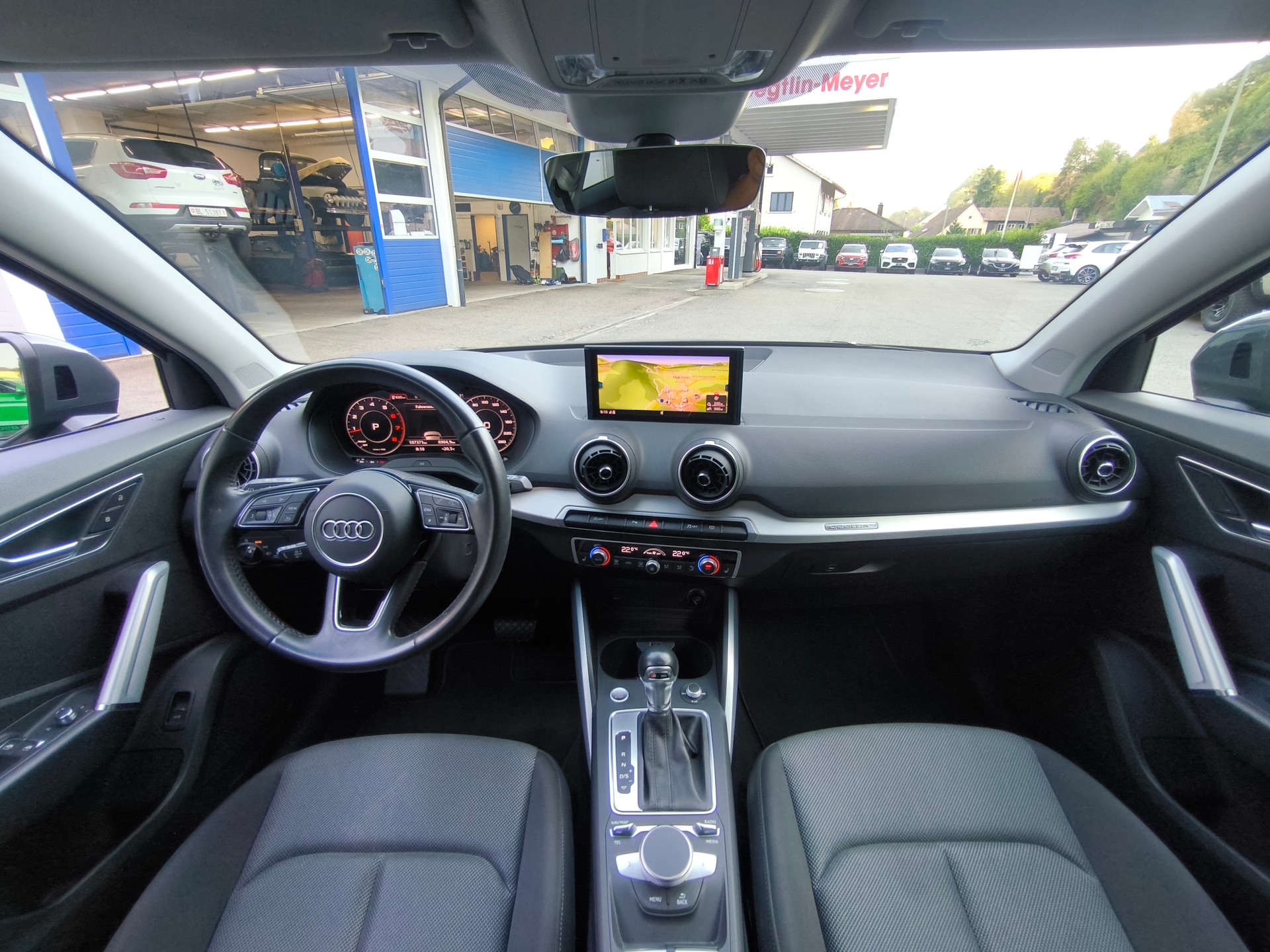AUDI Q2 2.0 TFSI sport quattro S-tronic-image-18