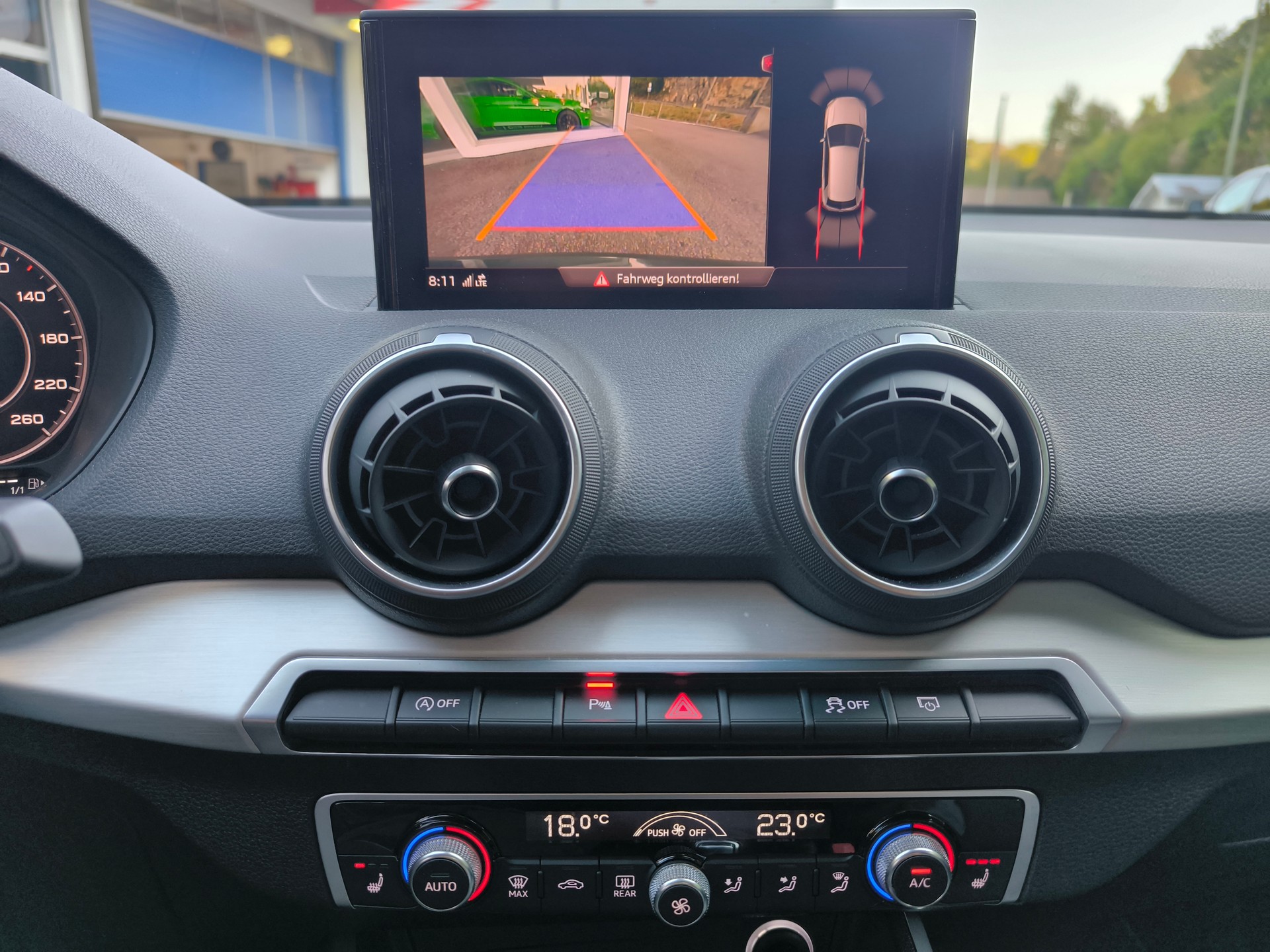AUDI Q2 2.0 TFSI sport quattro S-tronic-image-21