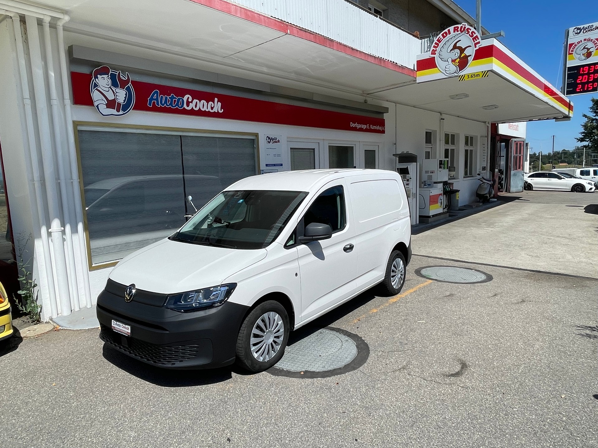 VW Caddy Cargo 2.0TDI-image-0