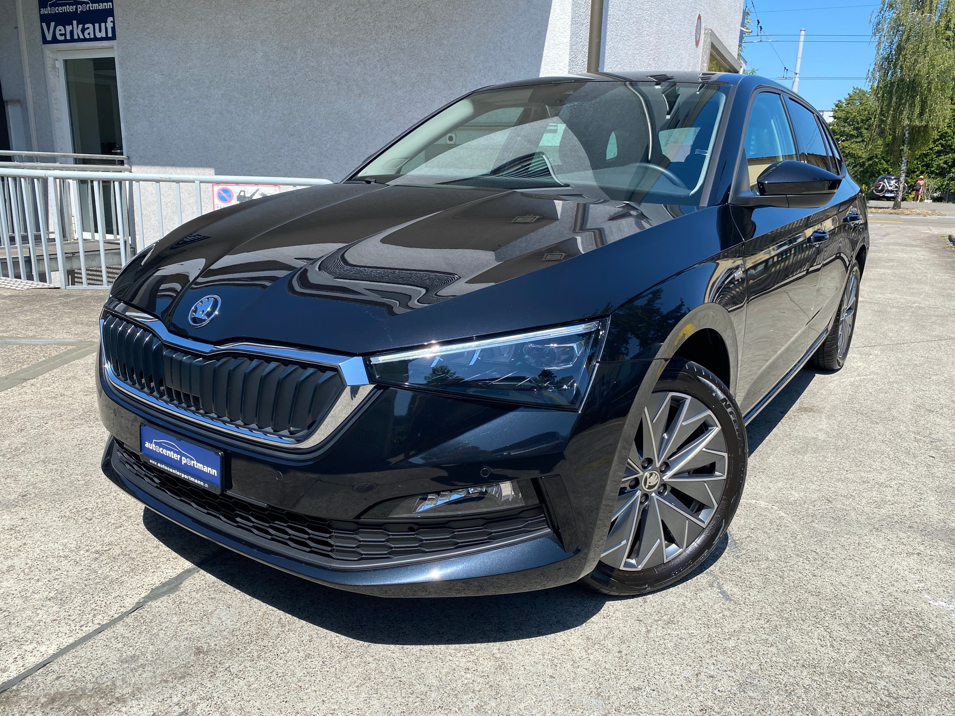 SKODA Scala 1.0 TSI Tour DSG-image-0