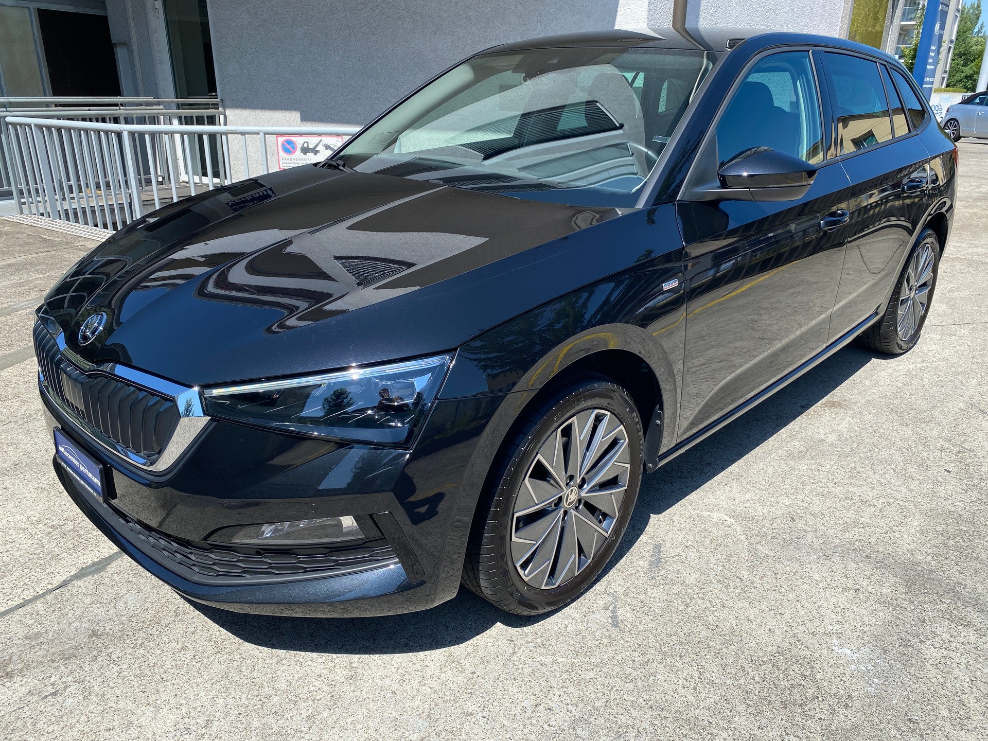 SKODA Scala 1.0 TSI Tour DSG-image-2