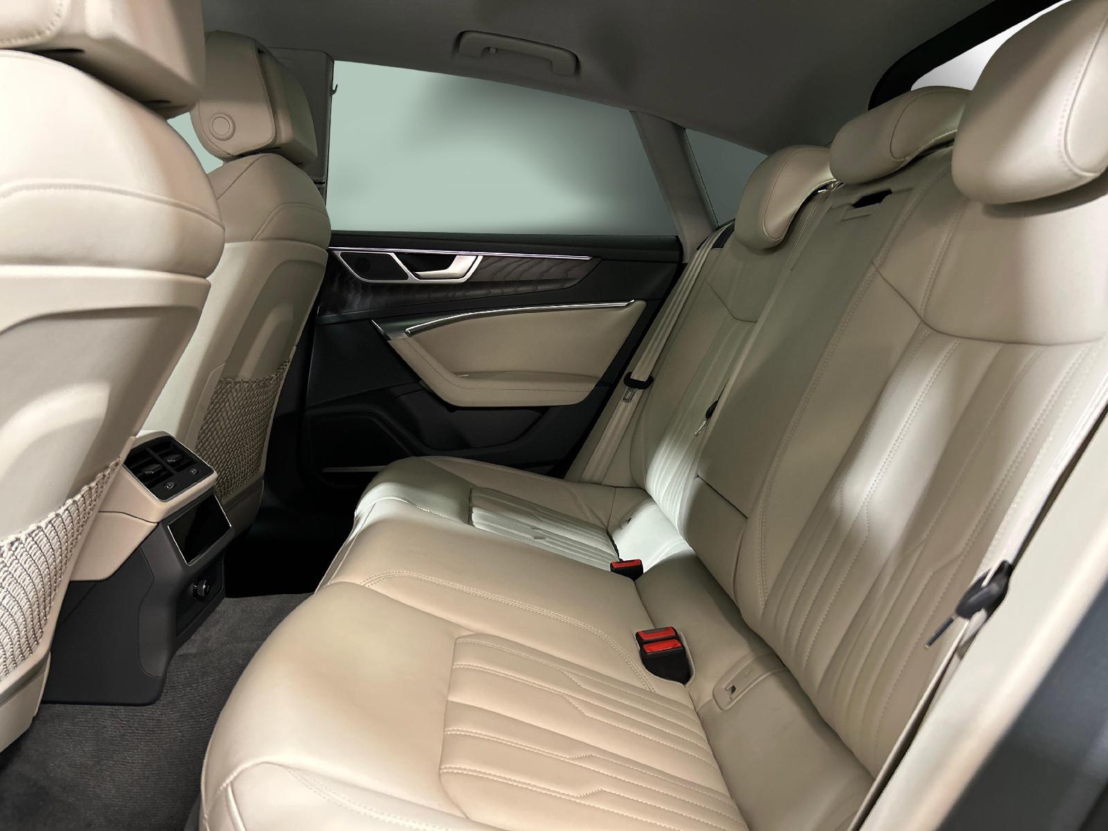 AUDI A7 Sportback 3.0 55 TFSI quattro S-Tronic-image-3