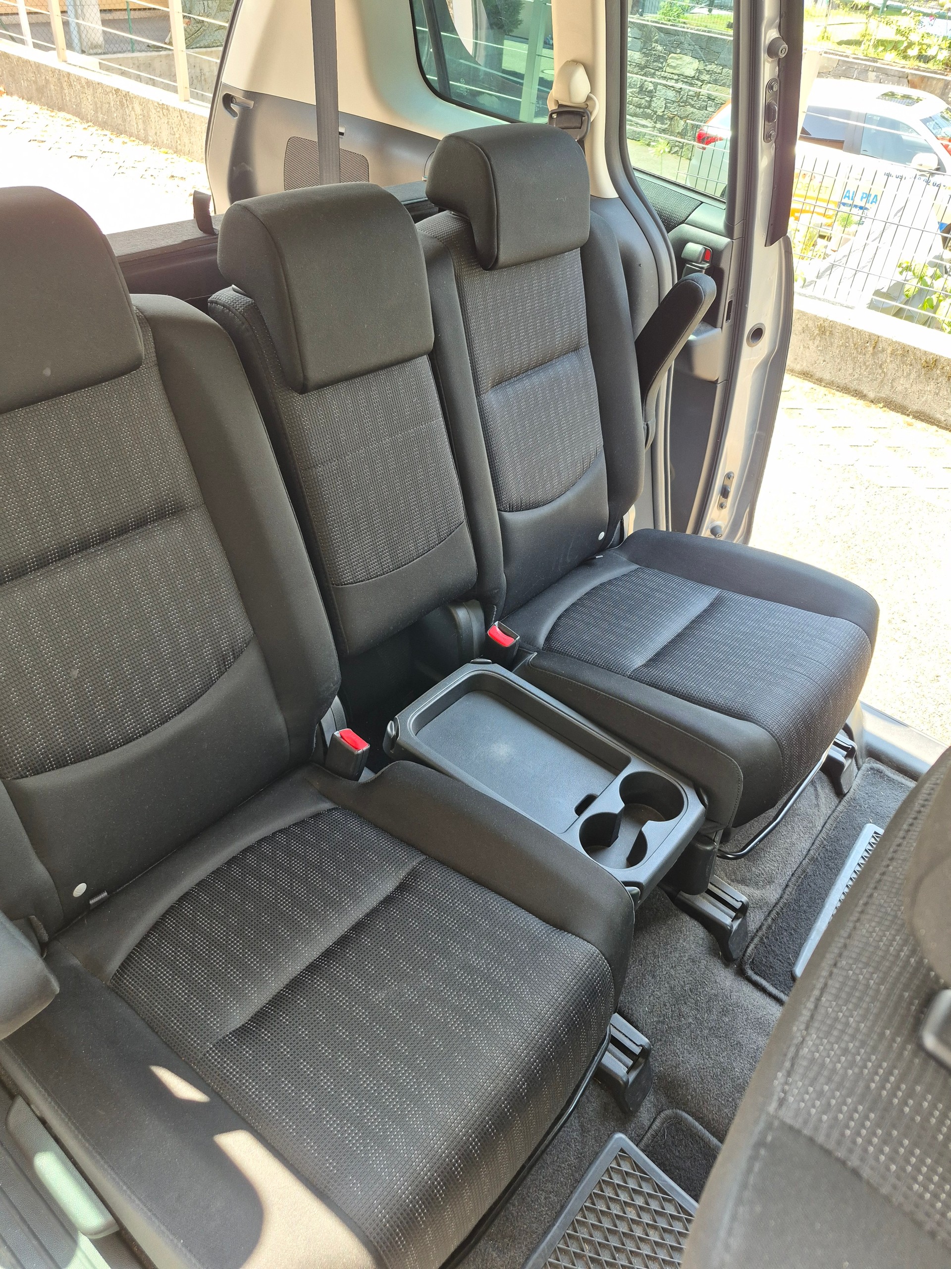 MAZDA 2.0 Sport-image-4